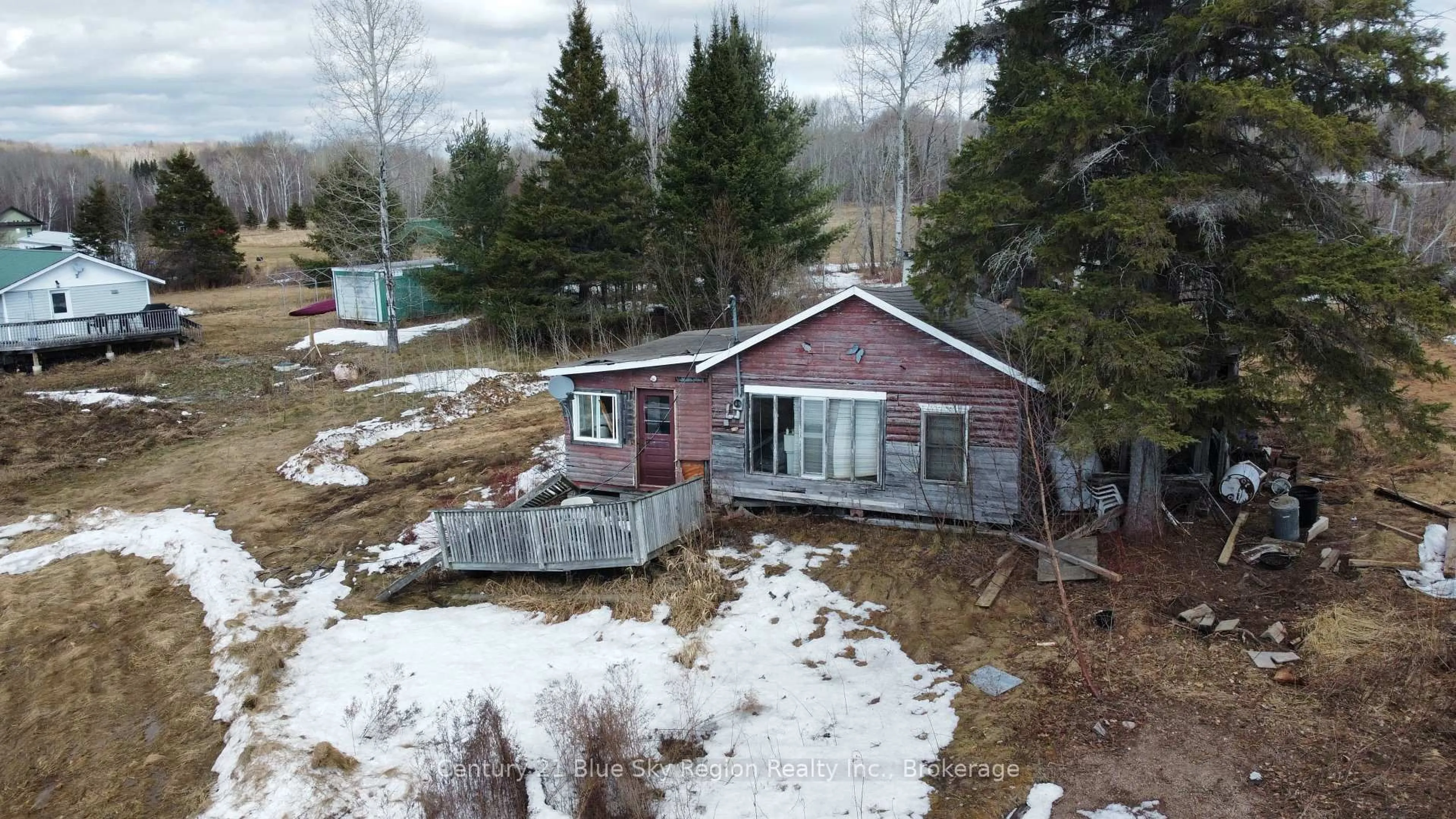 A pic from outside/outdoor area/front of a property/back of a property/a pic from drone, unknown for 28 Lakeshore Rd, Bonfield Ontario P0H 1E0