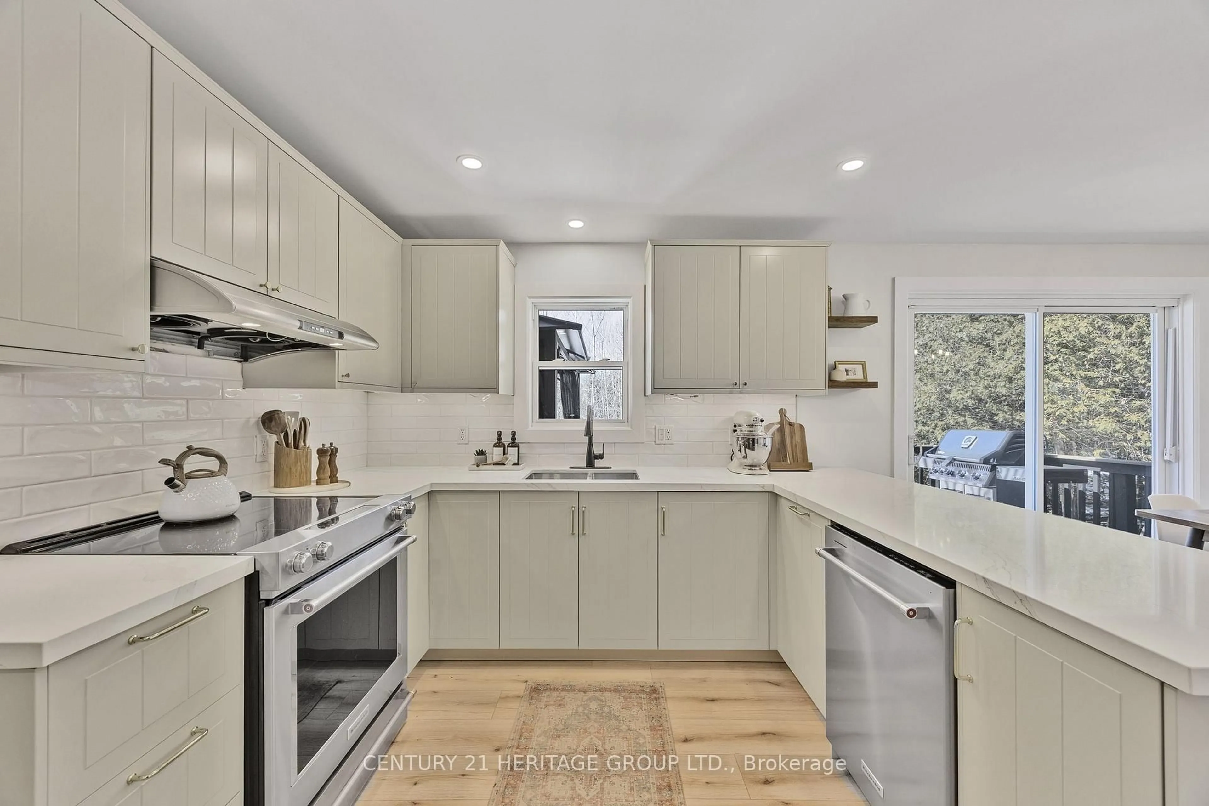 Open concept kitchen, ceramic/tile floor for 151564 Southgate 15 Sdrd, Southgate Ontario N0G 1N0