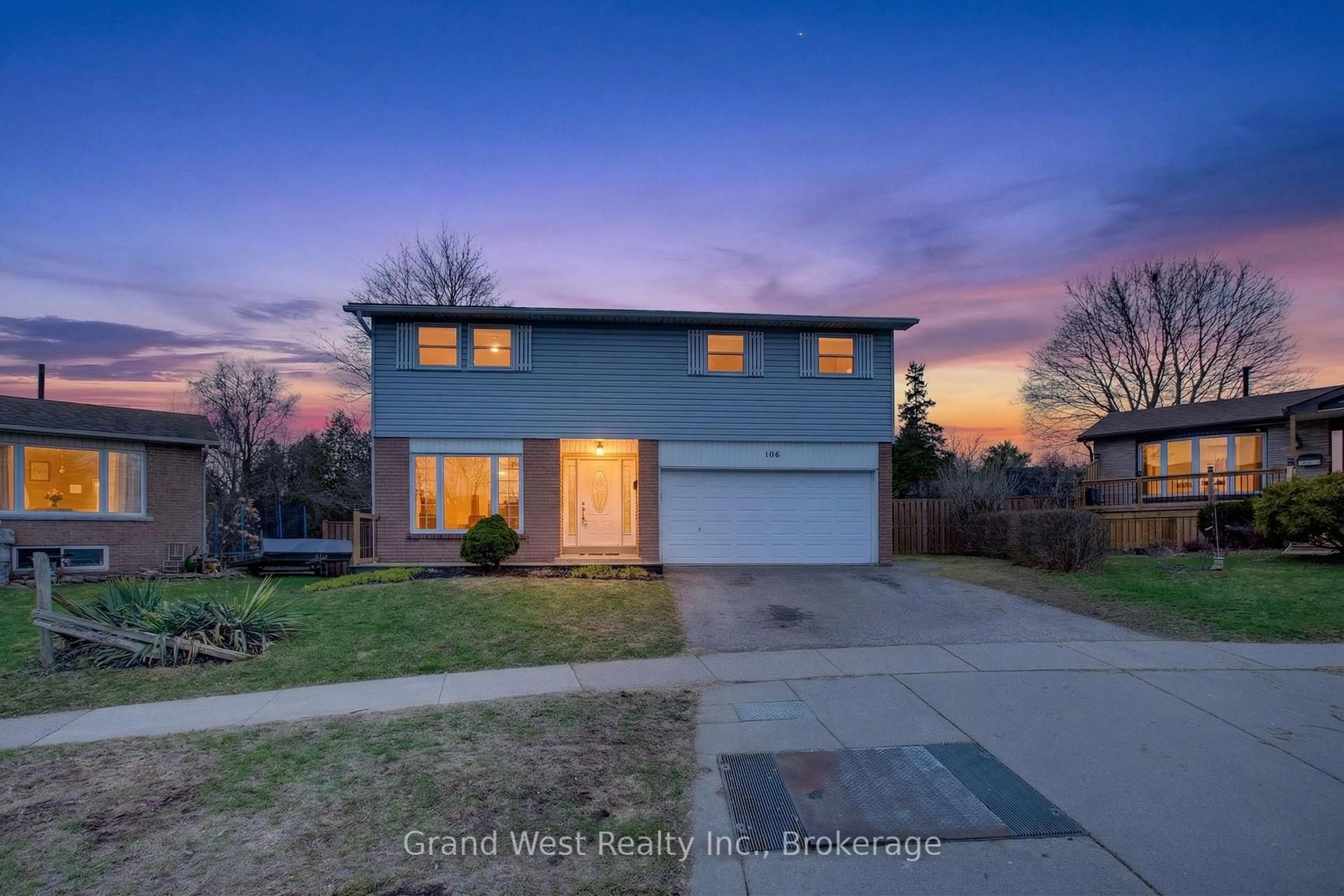 A pic from outside/outdoor area/front of a property/back of a property/a pic from drone, street for 106 Hahn Ave, Cambridge Ontario N3C 2X9