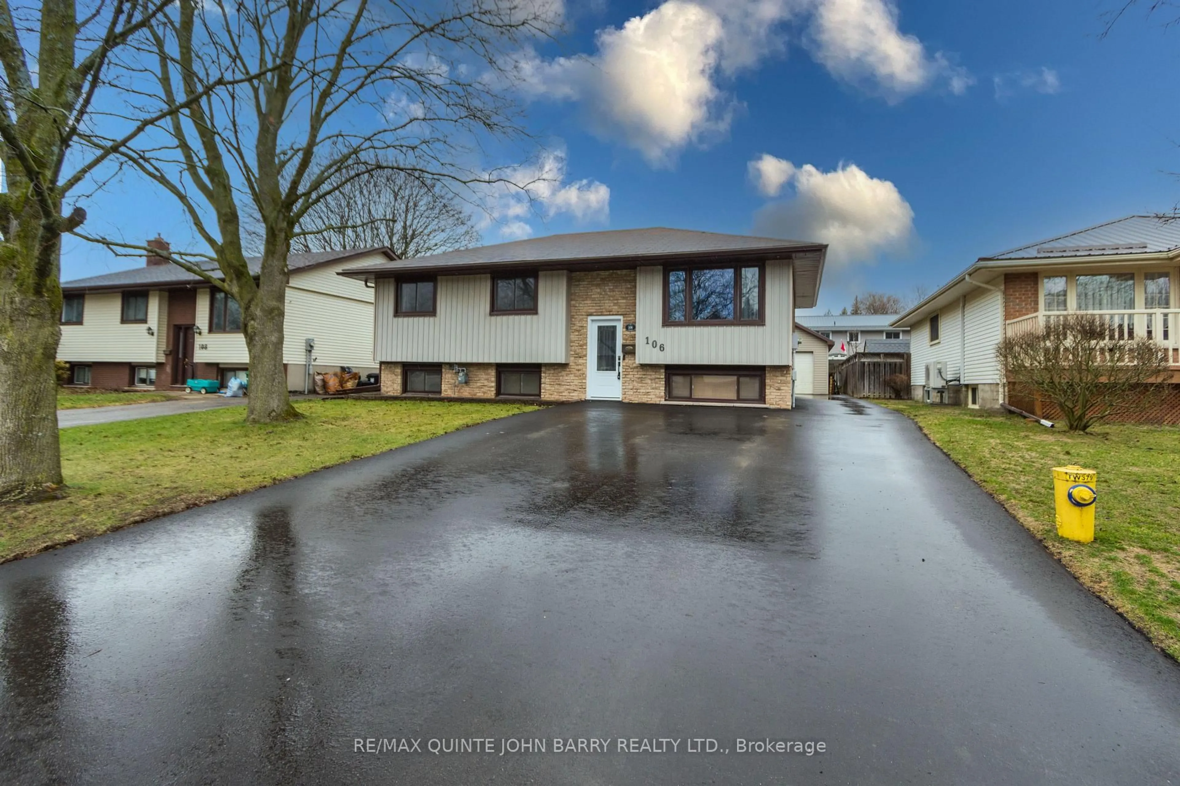 Home with vinyl exterior material, street for 106 Nicholas St, Quinte West Ontario K8V 6B2