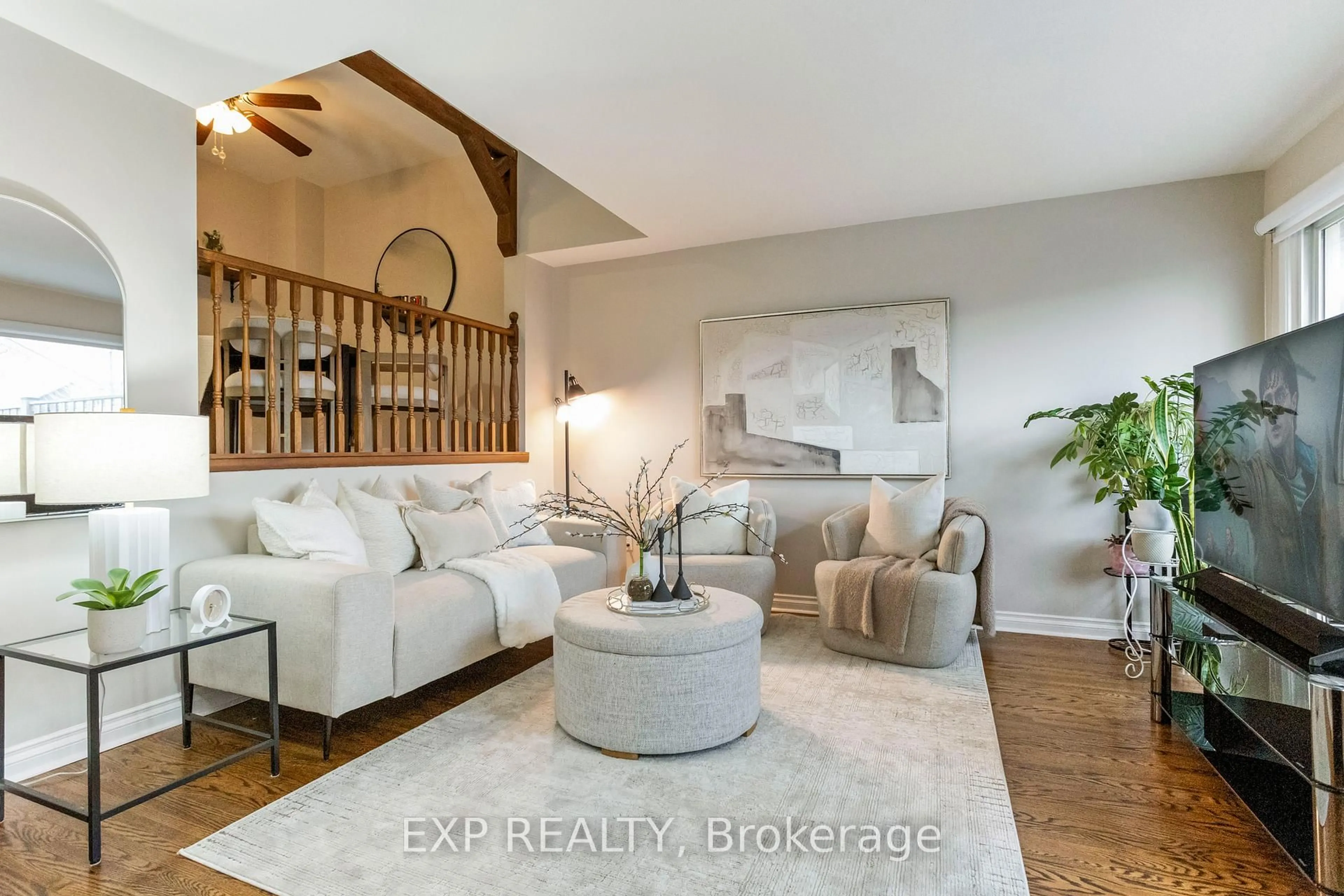 Living room with furniture, unknown for 7 Viking Crt #406, Grimsby Ontario L3M 3T8