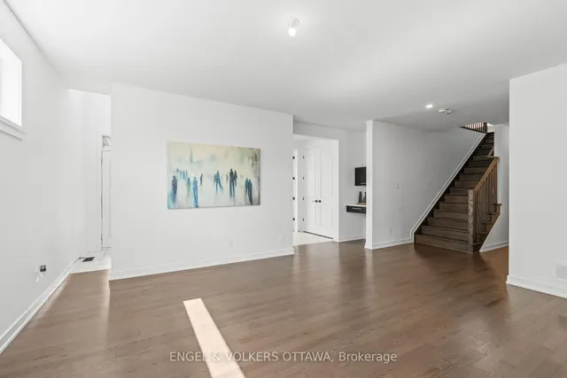 117 Orchestra Way, Ottawa 4