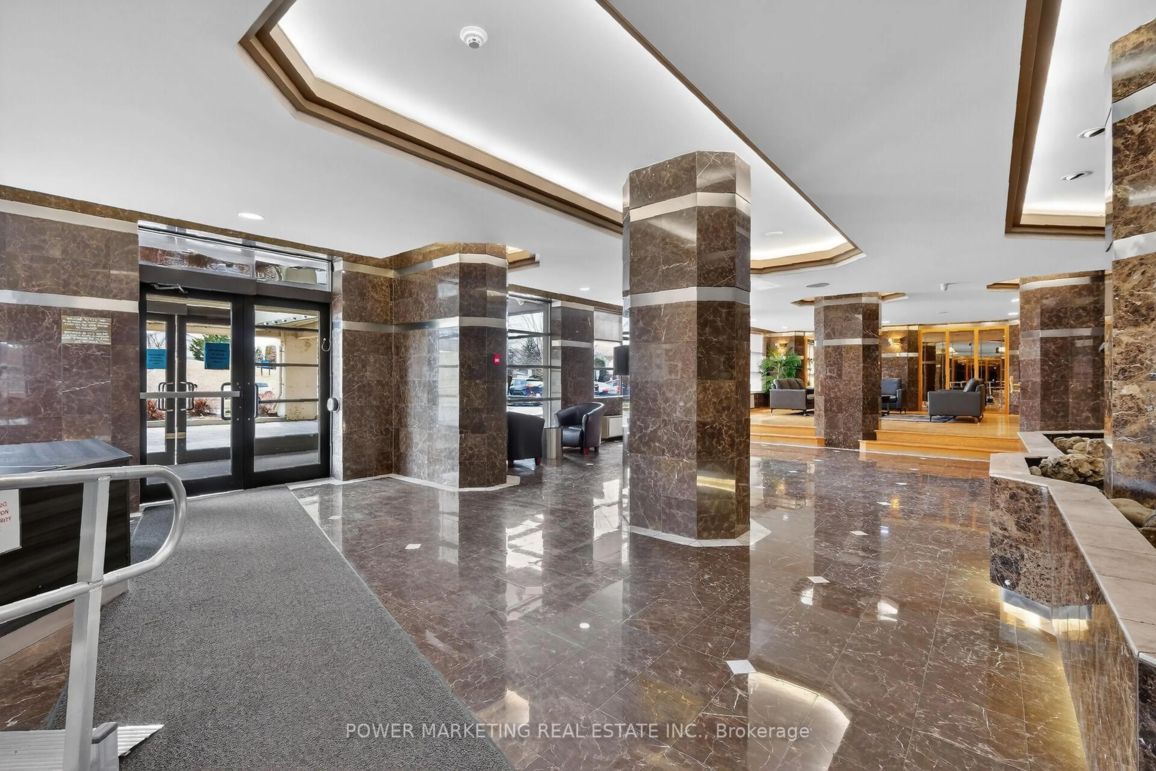 Lobby for 2760 CAROUSEL Cres #1204, Ottawa Ontario K1T 2N4