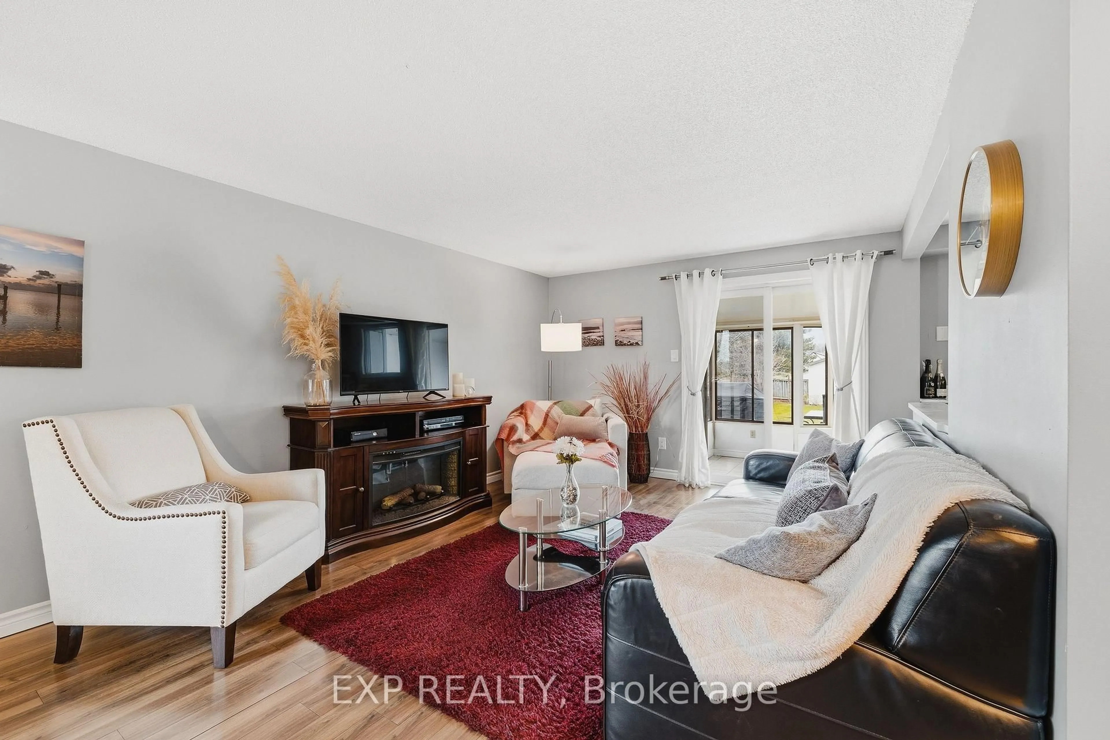 Living room with furniture, unknown for 160 Carter Cres, Cambridge Ontario N1R 6A9