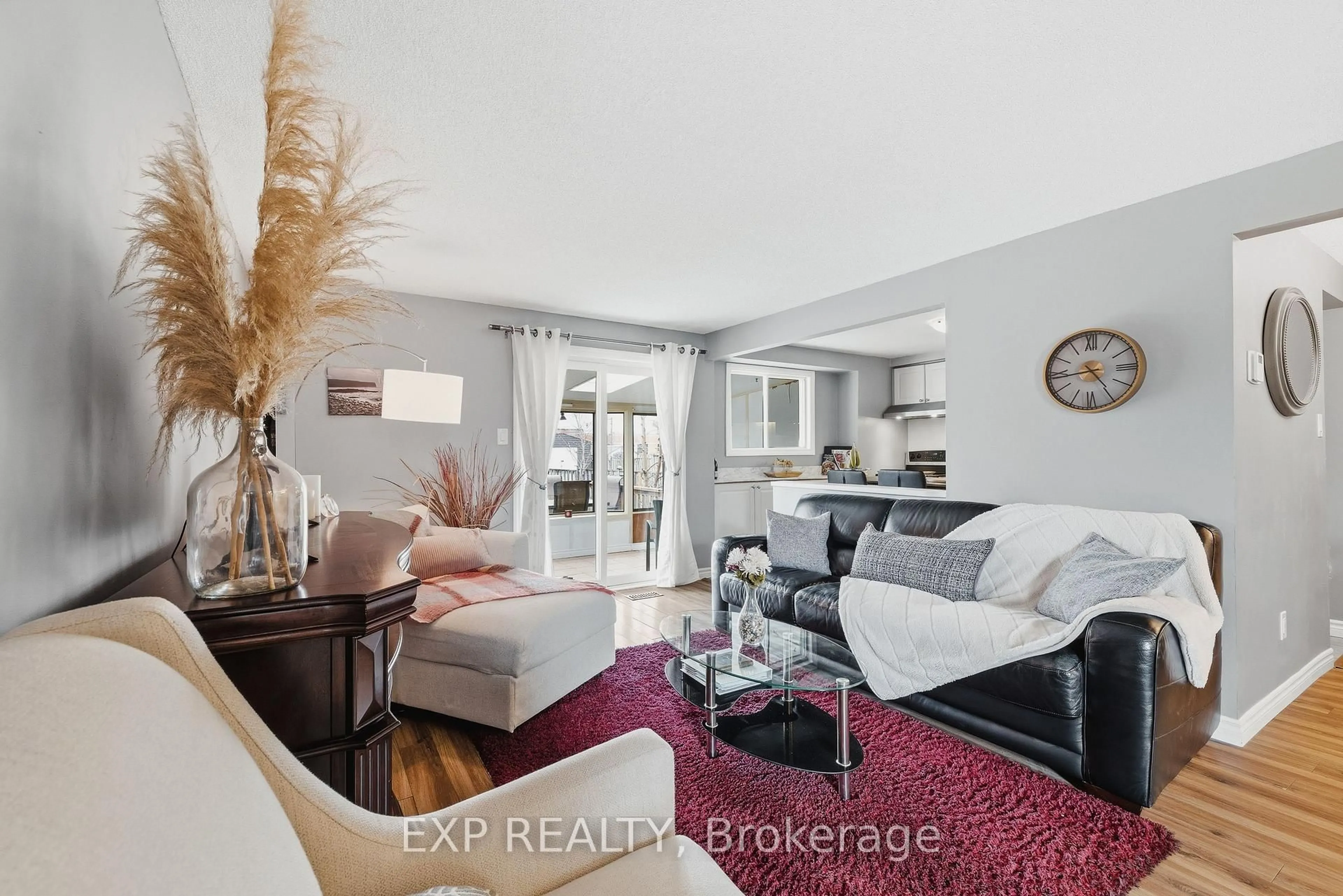 Living room with furniture, unknown for 160 Carter Cres, Cambridge Ontario N1R 6A9