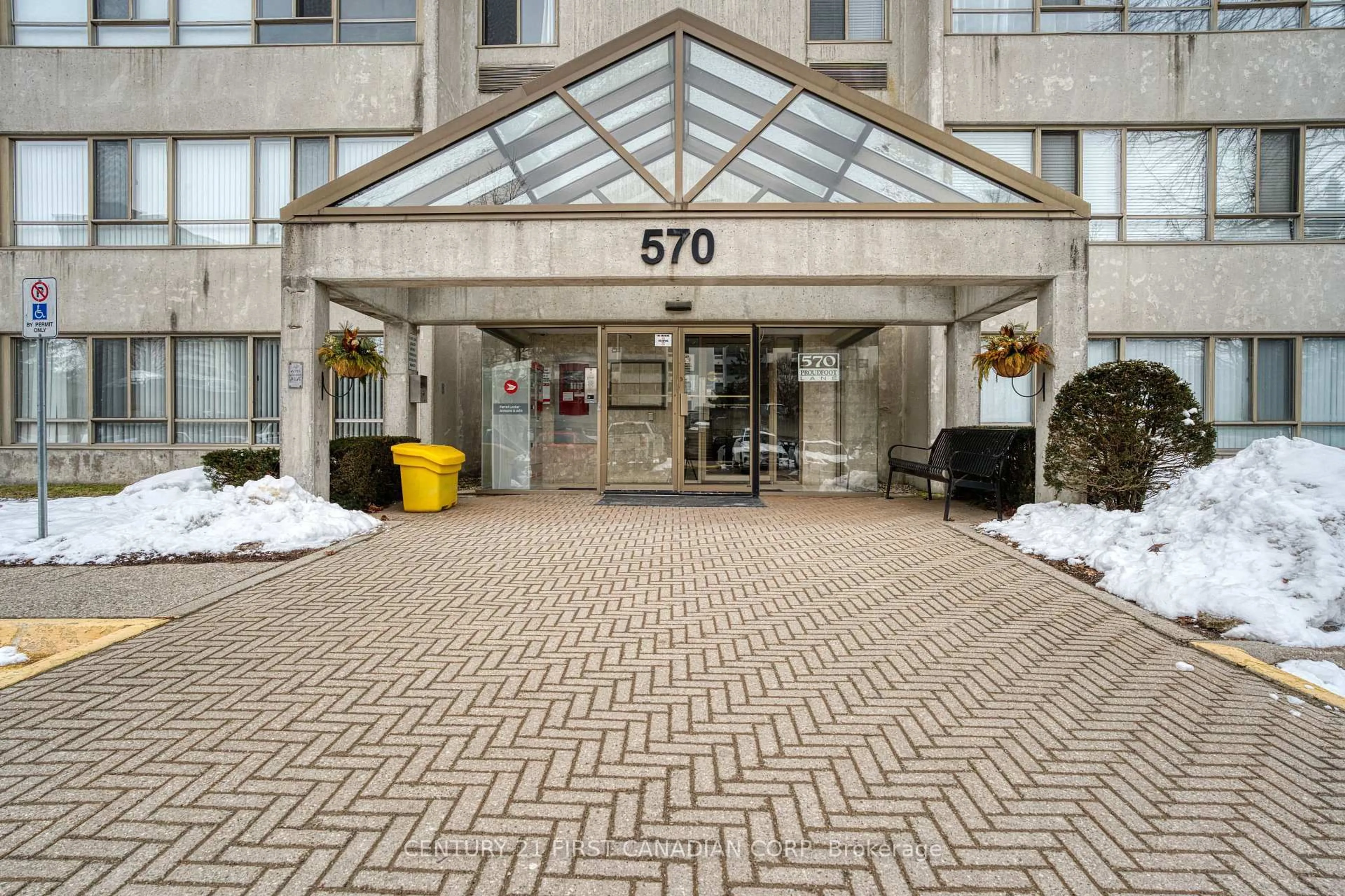 Unknown for 570 Proudfoot Lane #912, London North Ontario N6H 4Z1