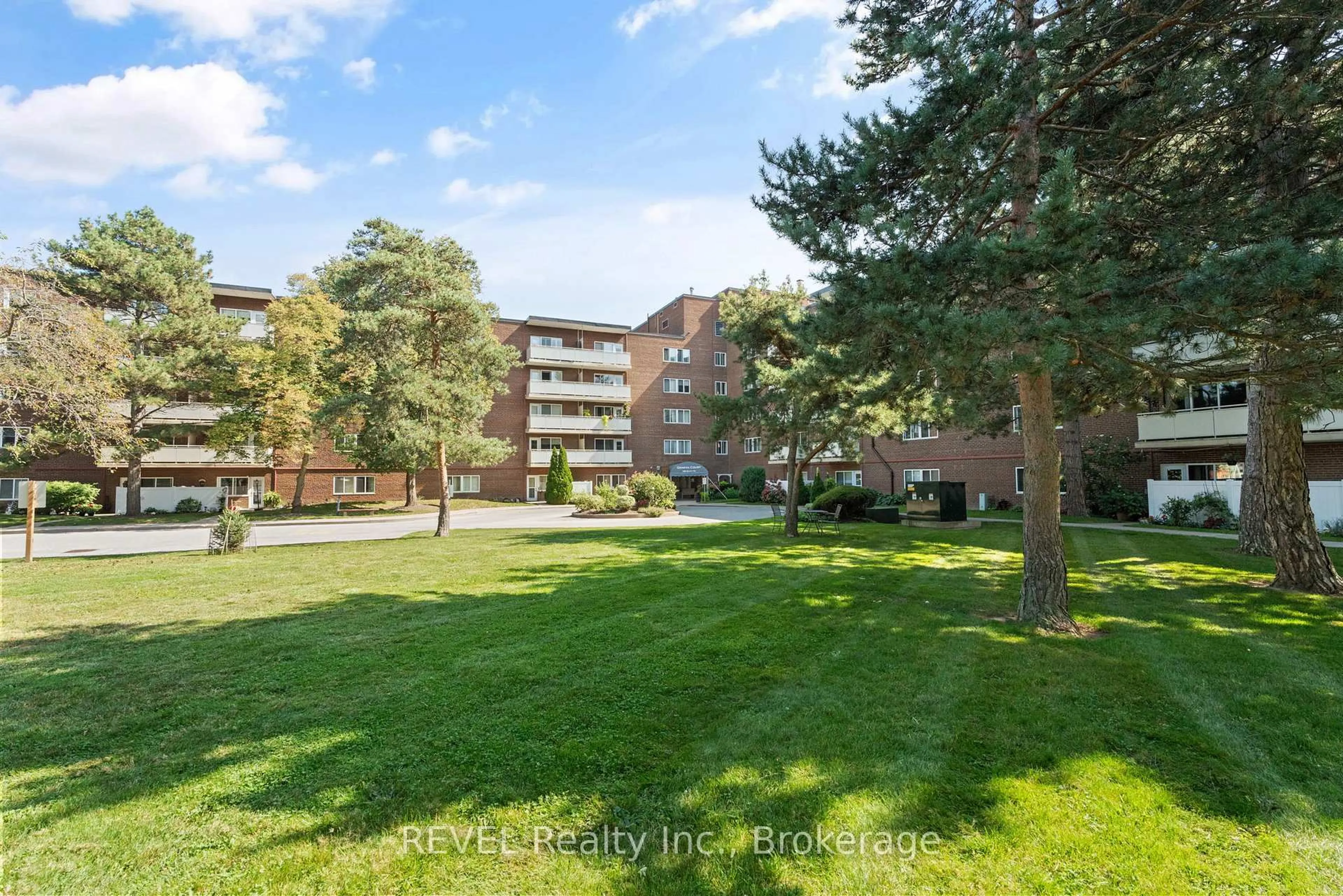 A pic from outside/outdoor area/front of a property/back of a property/a pic from drone, unknown for 198 Scott St #304, St. Catharines Ontario L2N 5T3