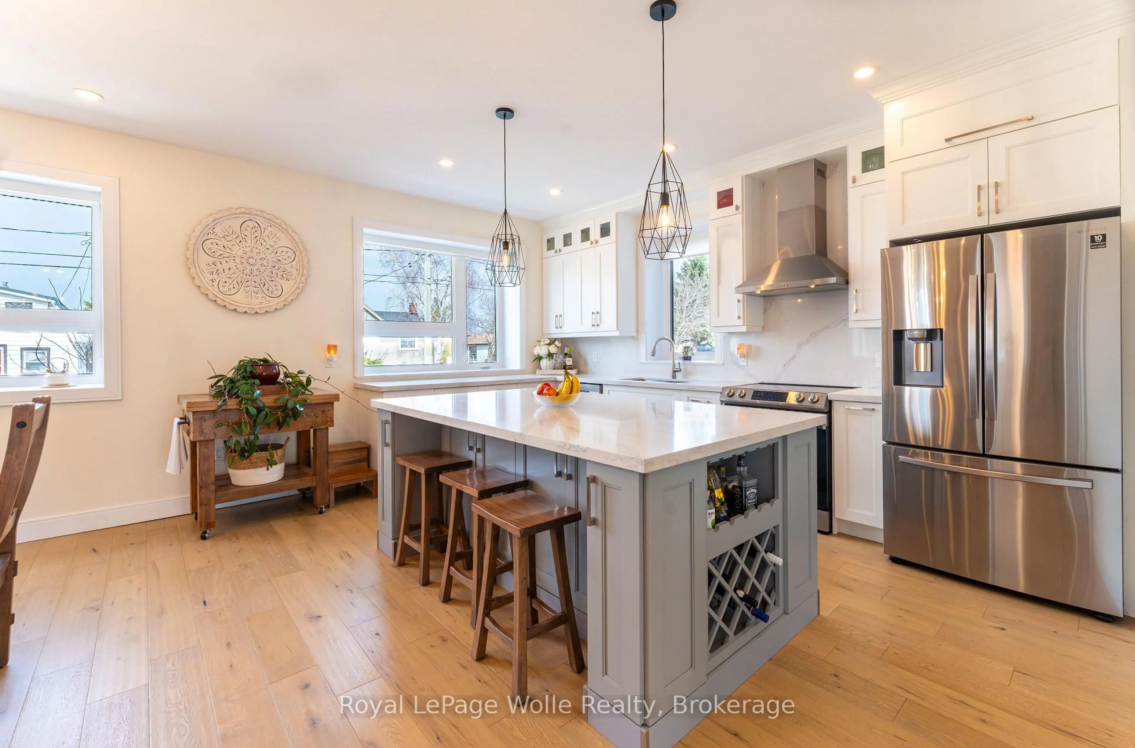 Open concept kitchen, unknown for 2739 Kressler Rd, Woolwich Ontario N0B 2M1