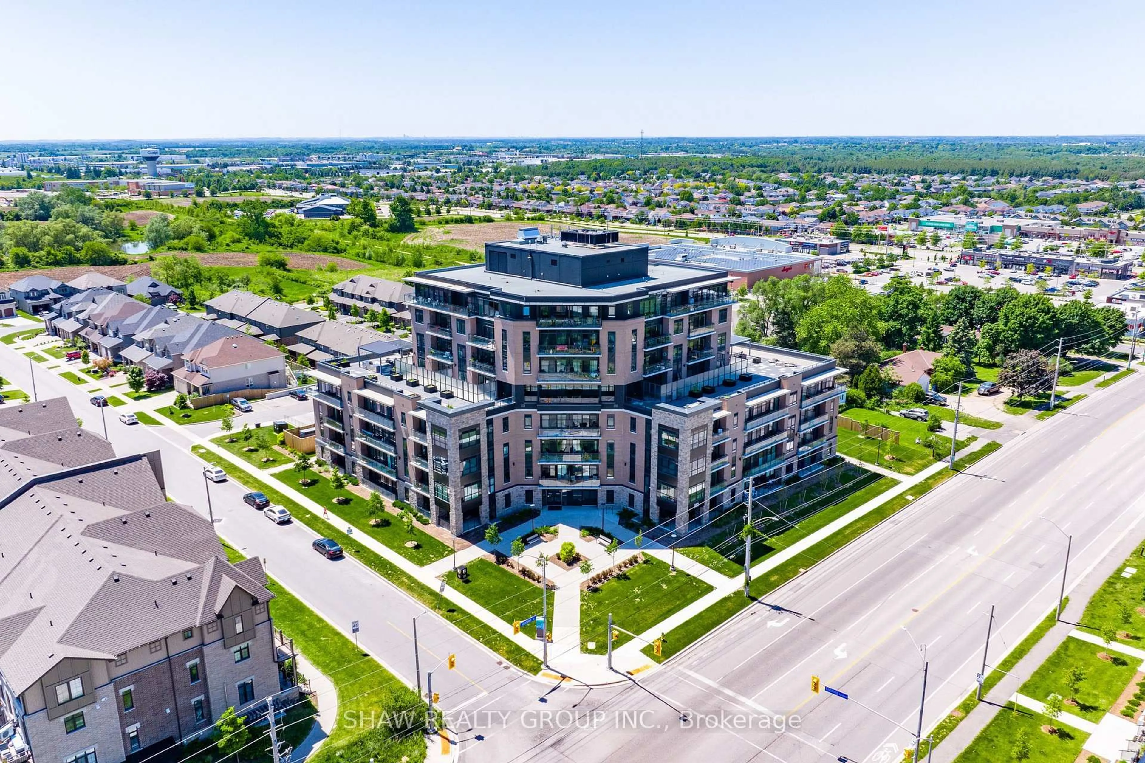 A pic from outside/outdoor area/front of a property/back of a property/a pic from drone, building for 332 Gosling Gdns #805, Guelph Ontario N1H 3A1