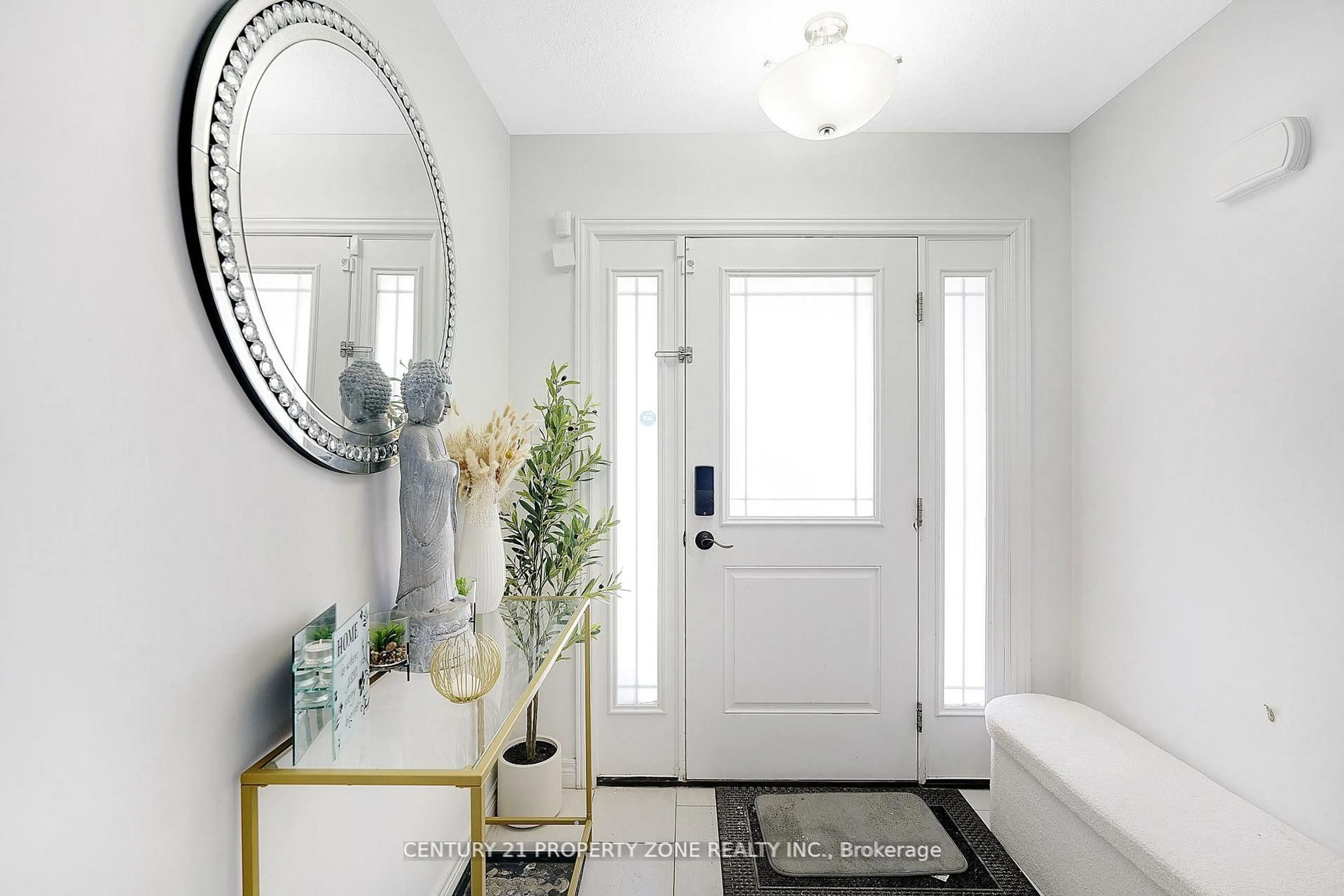 Indoor entryway for 7 Taylor Dr #34, East Luther Grand Valley Ontario L9W 7P1