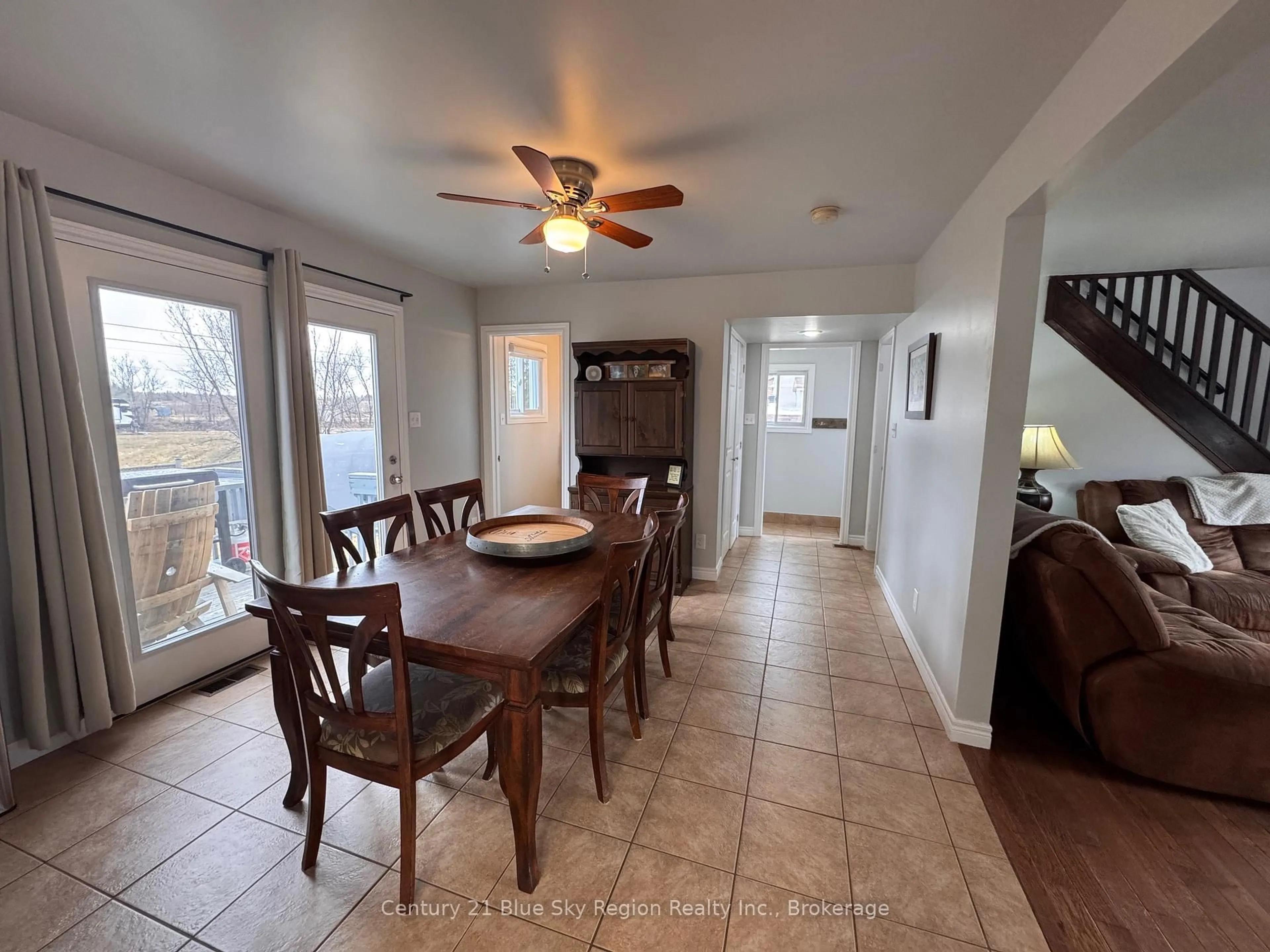 Dining room, unknown for 387 Main St, Powassan Ontario P0H 1Z0