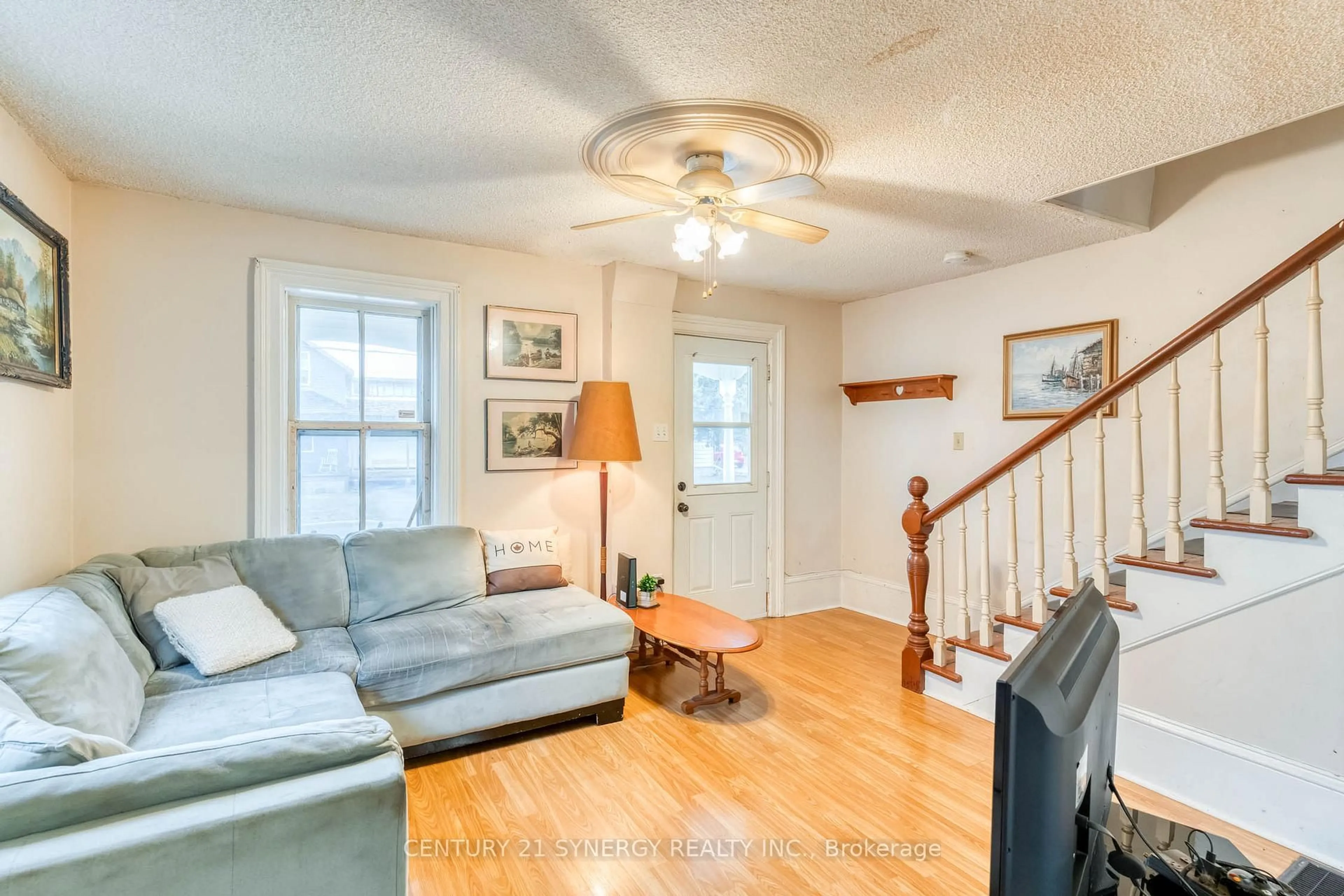 Living room with furniture, unknown for 108 Beckwith St, Perth Ontario K7H 1C7