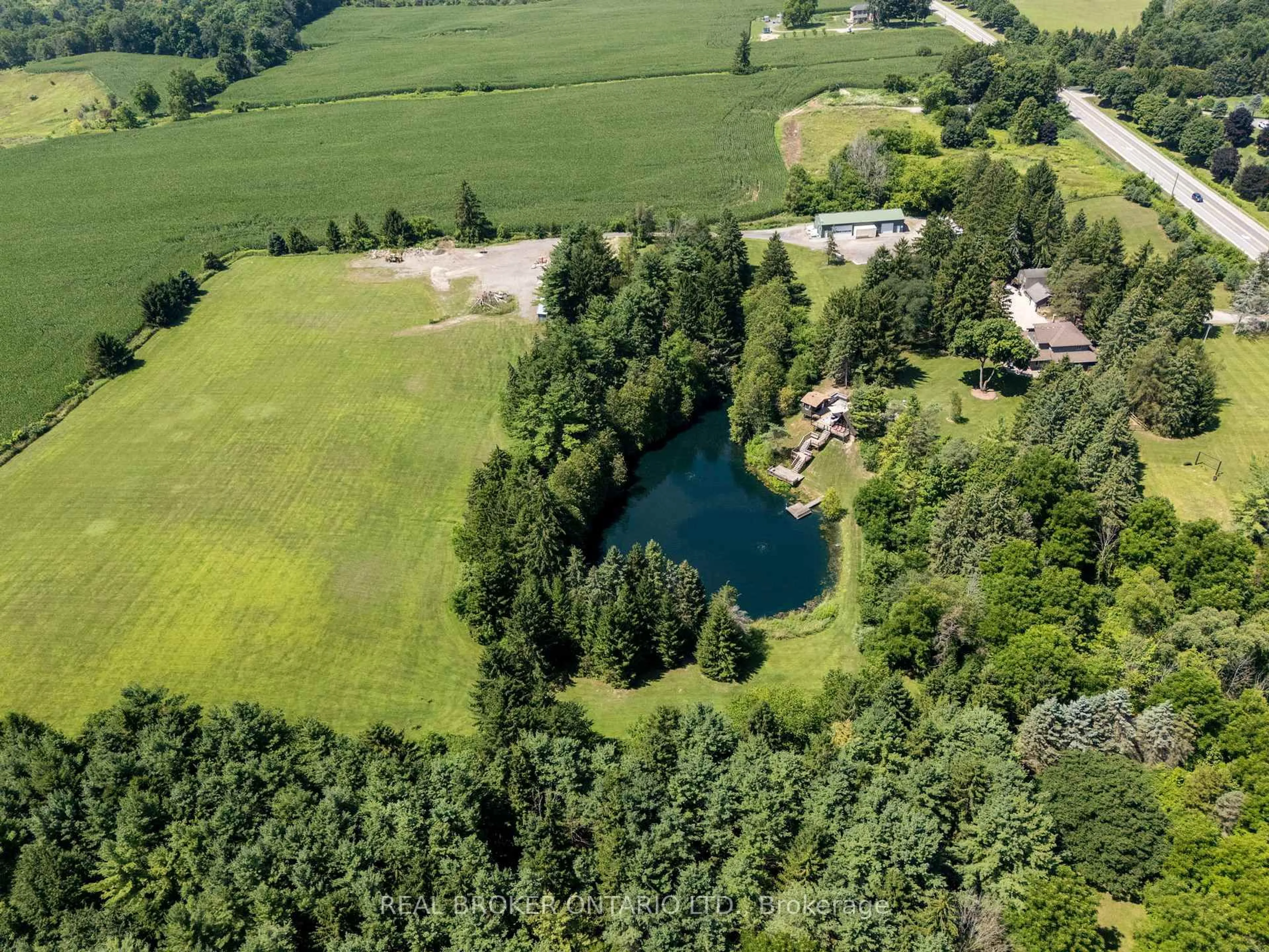 A pic from outside/outdoor area/front of a property/back of a property/a pic from drone, water/lake/river/ocean view for 182 Governor's Rd Rd, Brant Ontario N3L 3E1
