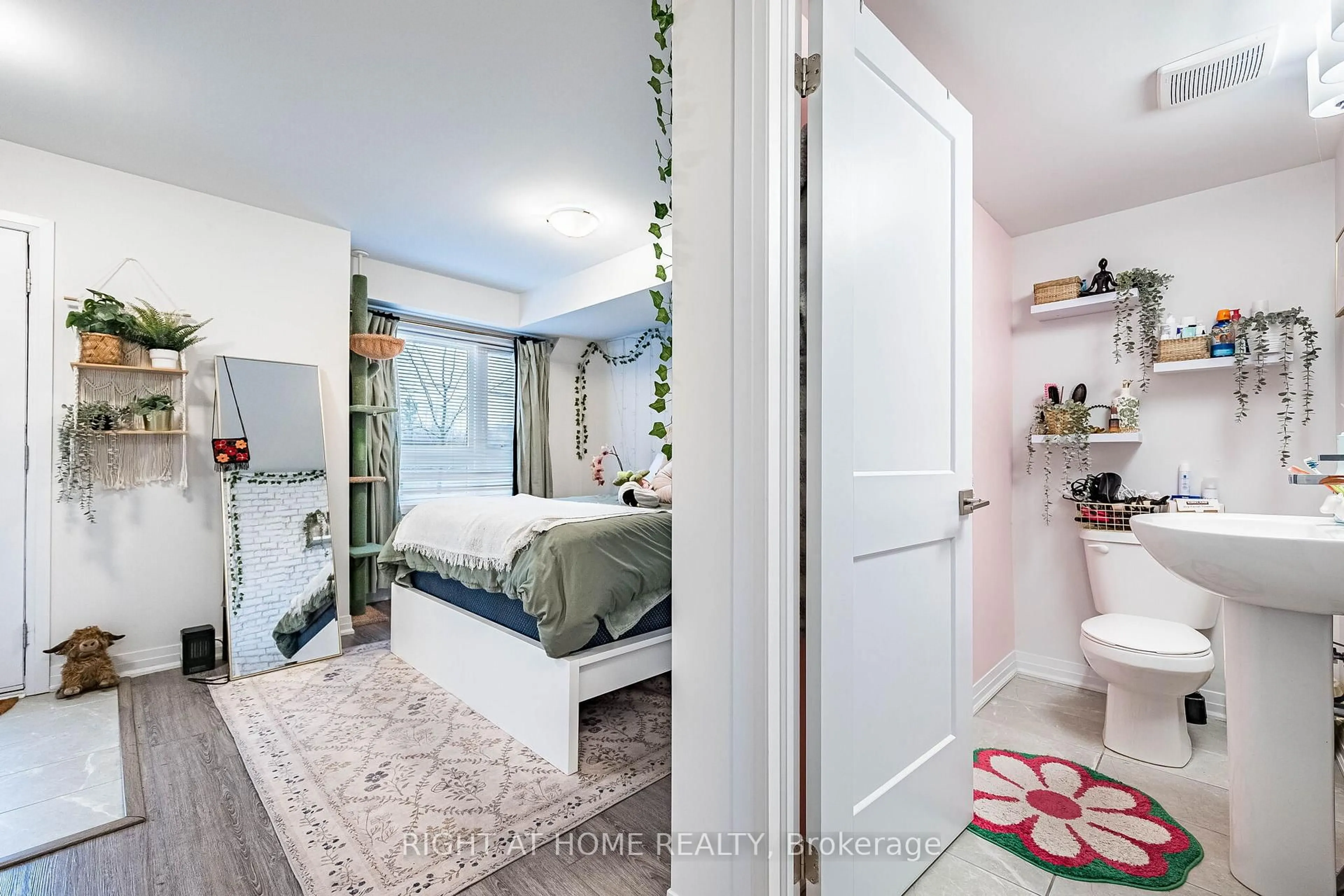 Unknown for 51 Sparrow Ave #96, Cambridge Ontario N1T 0E5