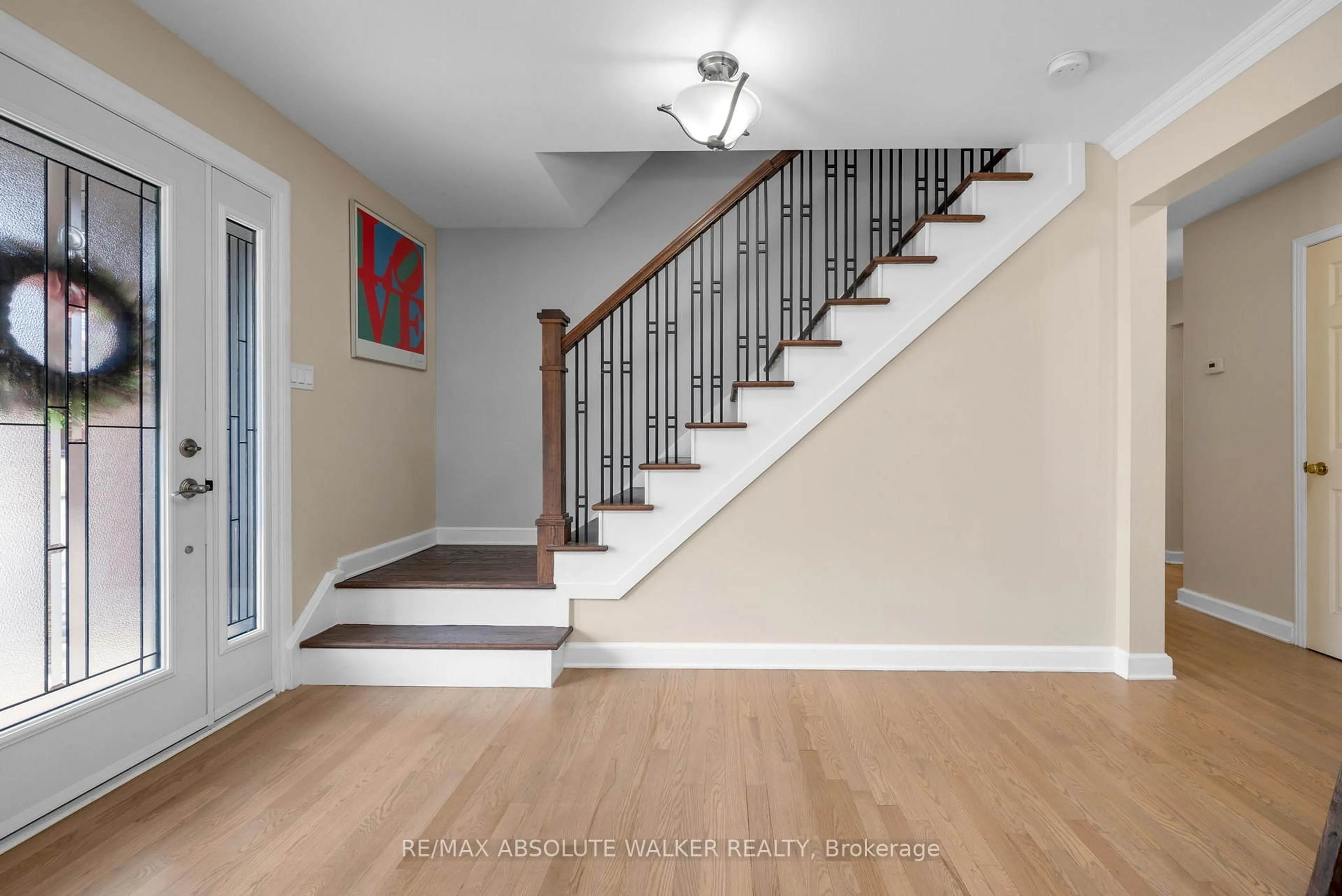 Stairs for 21 Pattermead Cres, Ottawa Ontario K1V 0A1