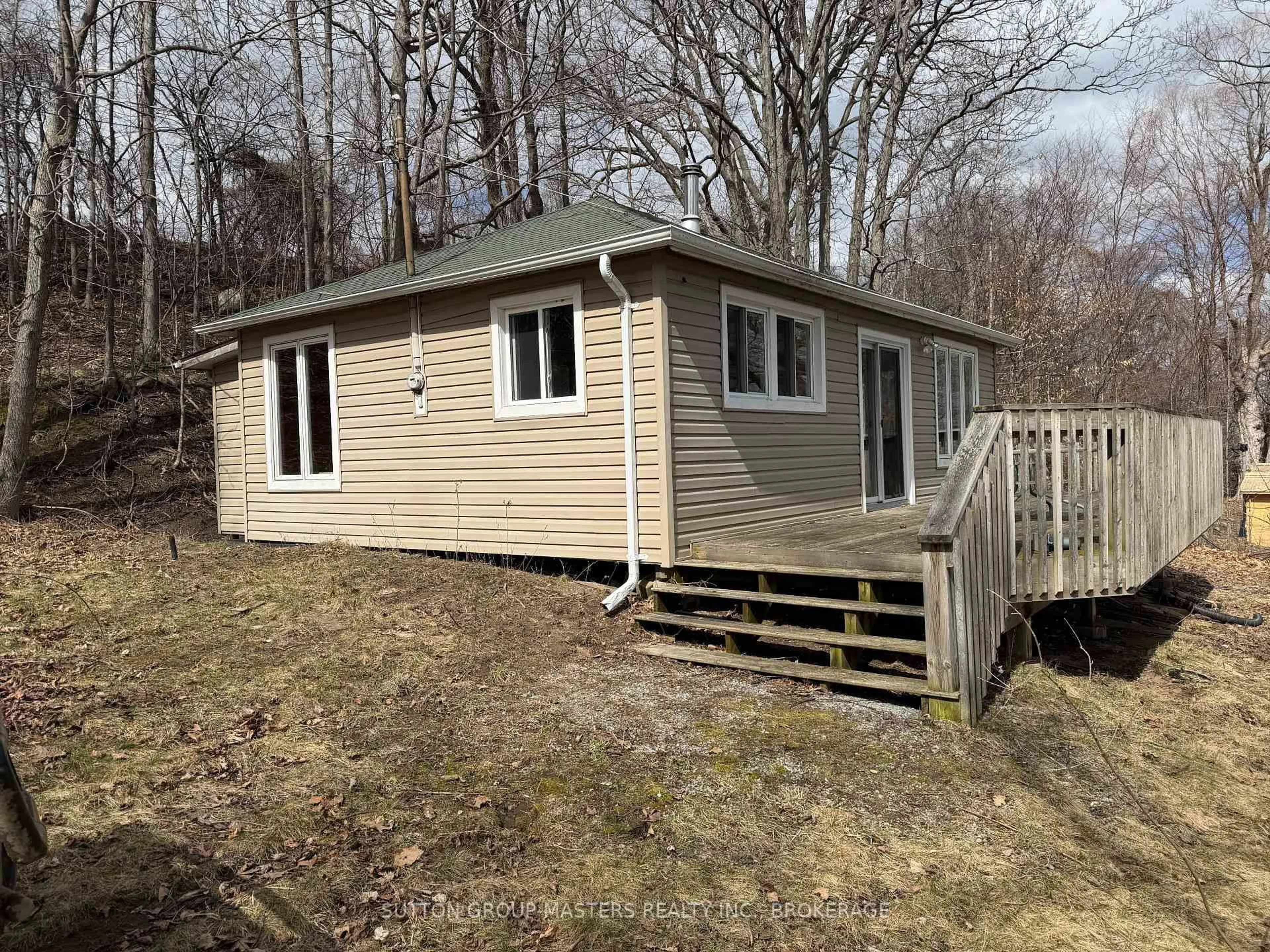 Unknown for 2422 Howe Island Dr, Gananoque Ontario K7G 2V6