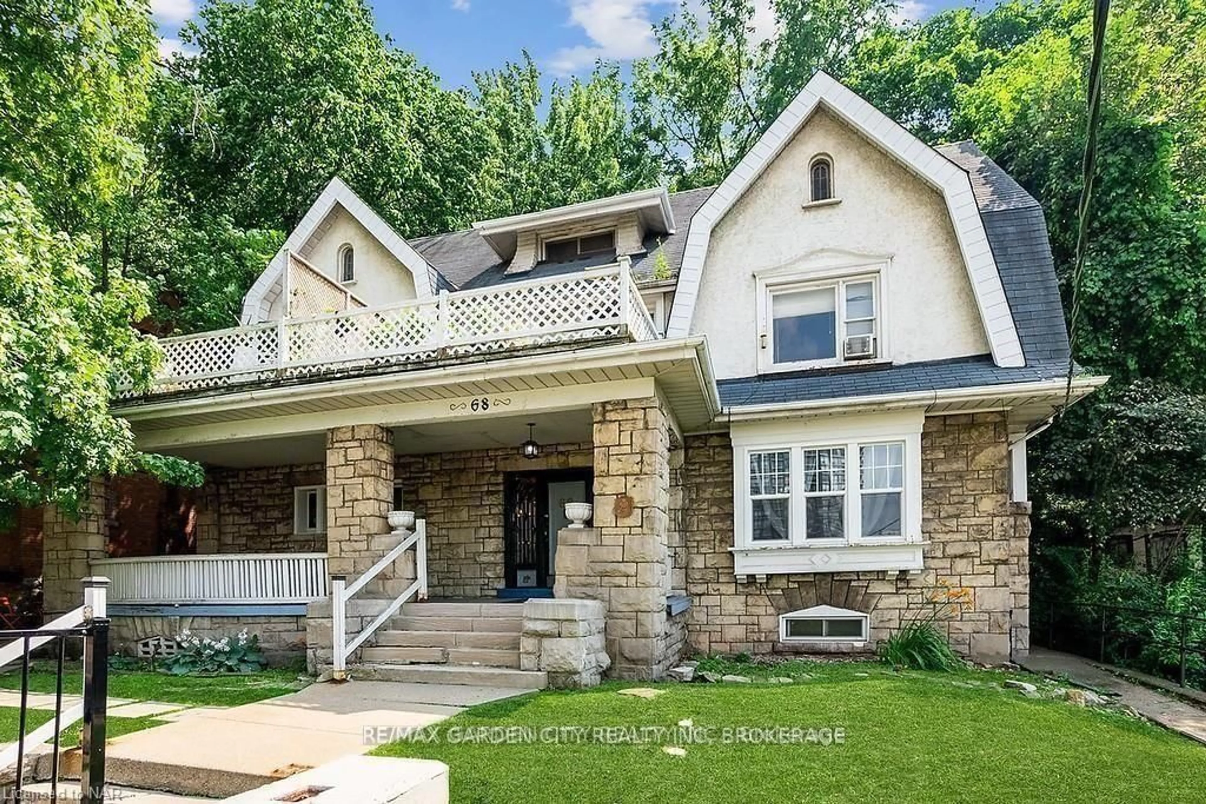 Home with brick exterior material, street for 68 Arkledun Ave, Hamilton Ontario L8N 2H8