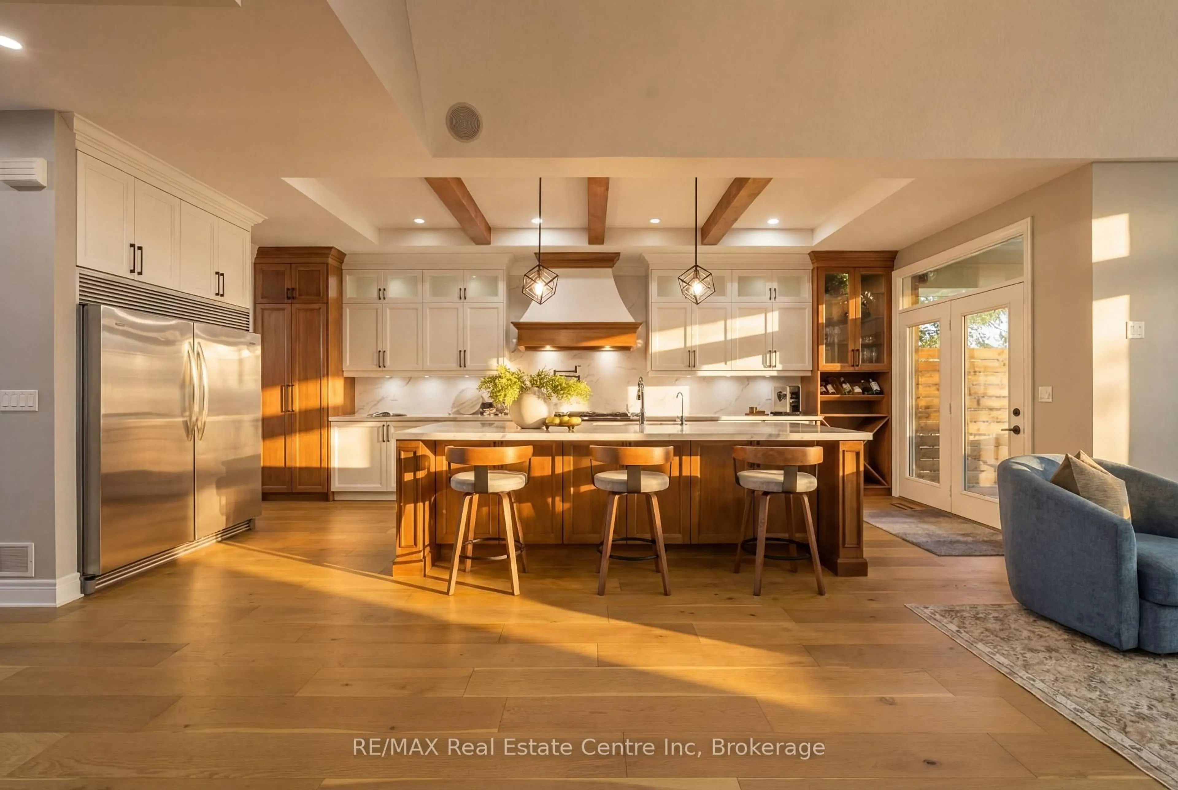 Contemporary kitchen, unknown for 102 Kortright Rd, Guelph Ontario N1G 0A5