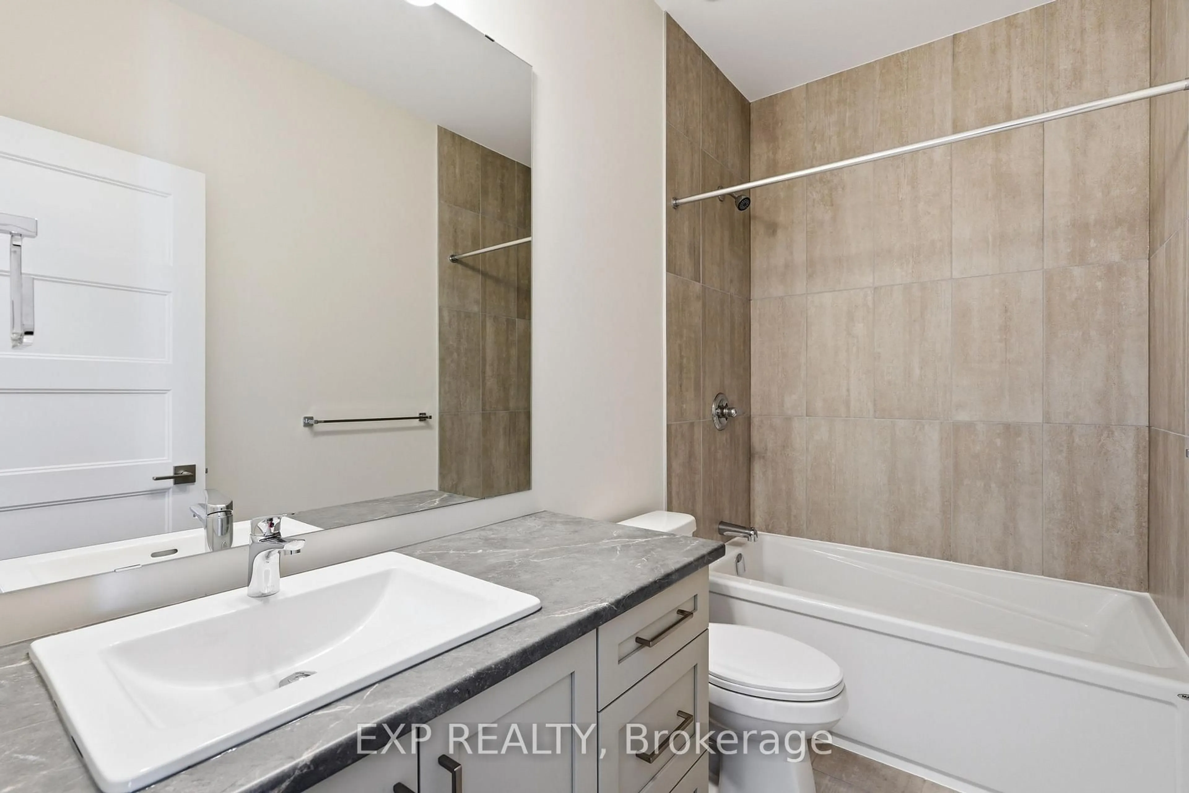 Standard bathroom, ceramic/tile floor for 22 Hughes Circ, Casselman Ontario K0A 1M0