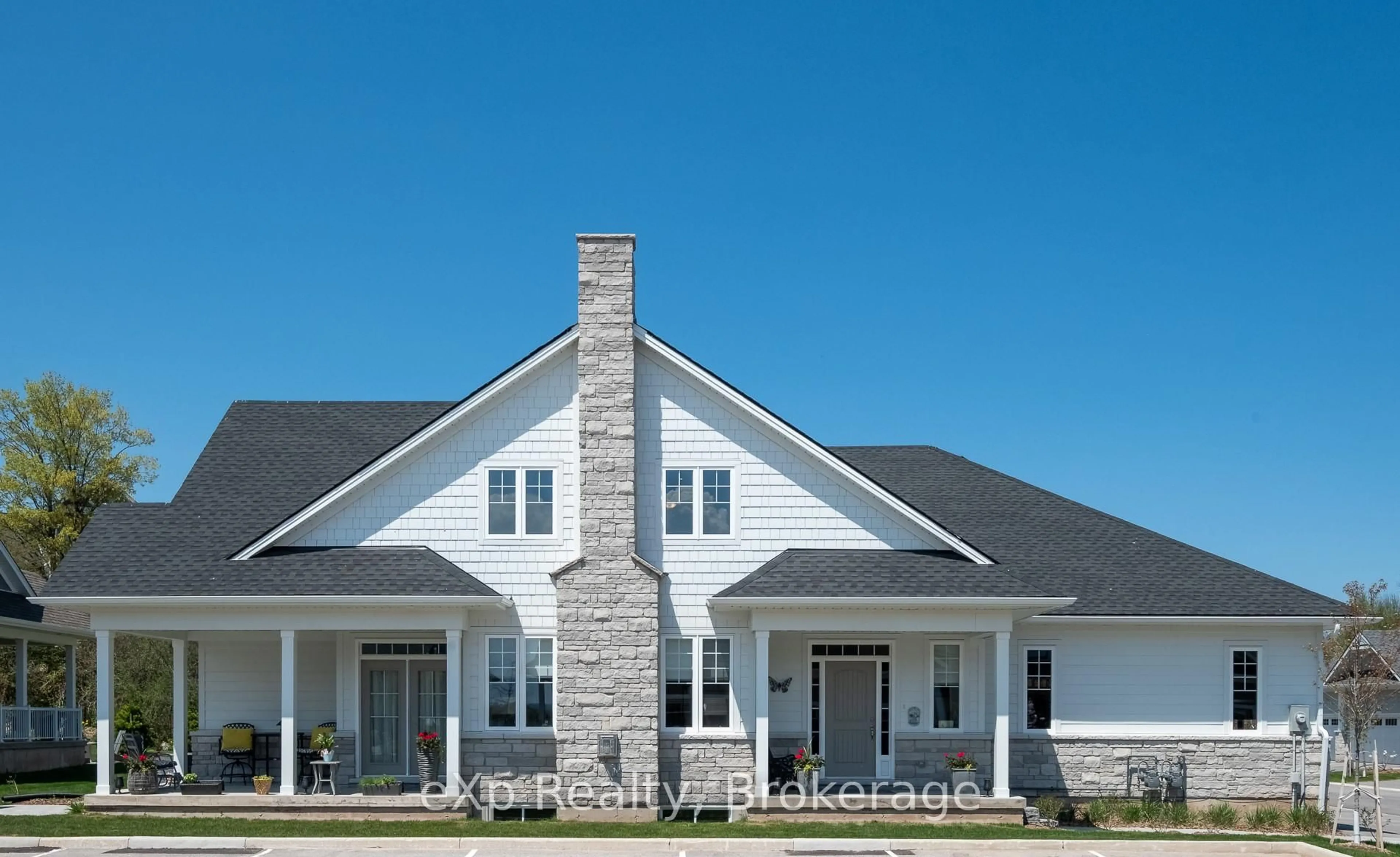 Home with vinyl exterior material, building for 300 Sandpiper Lane, Georgian Bluffs Ontario N0H 1S0