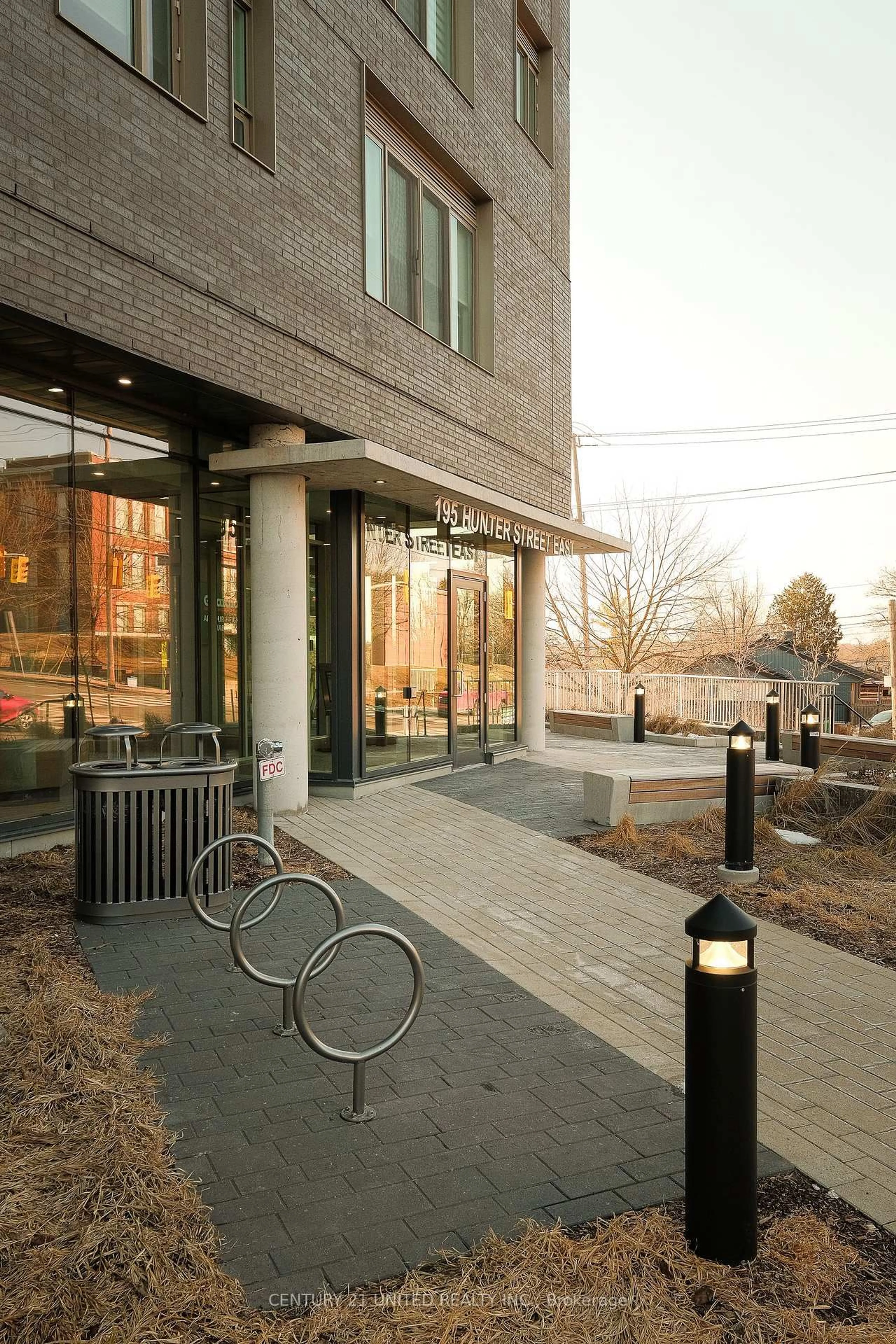 Patio, street for 195 Hunter St #610, Peterborough Ontario K9H 0K6