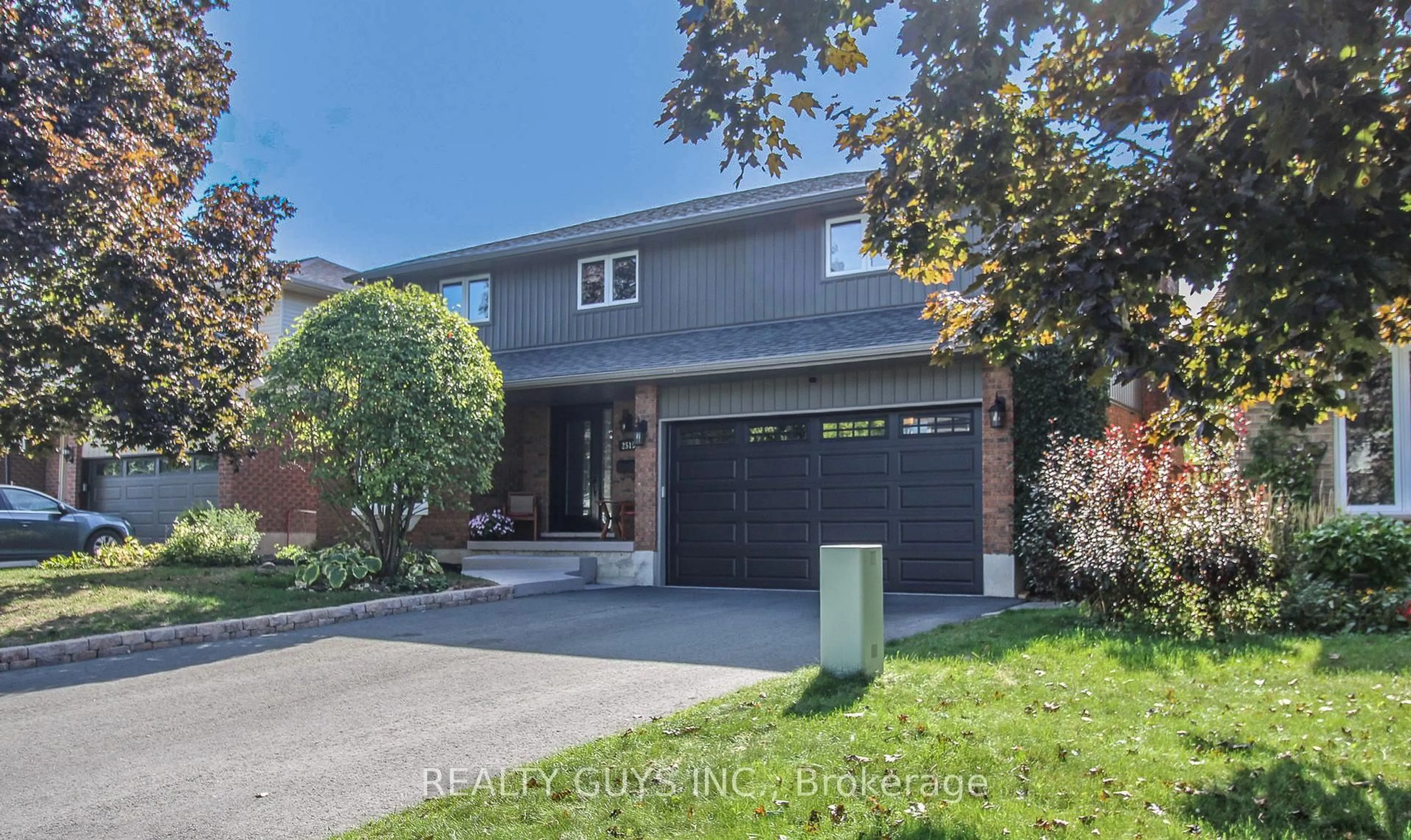 Home with brick exterior material, street for 2515 Farmcrest Ave, Peterborough Ontario K9L 1R8
