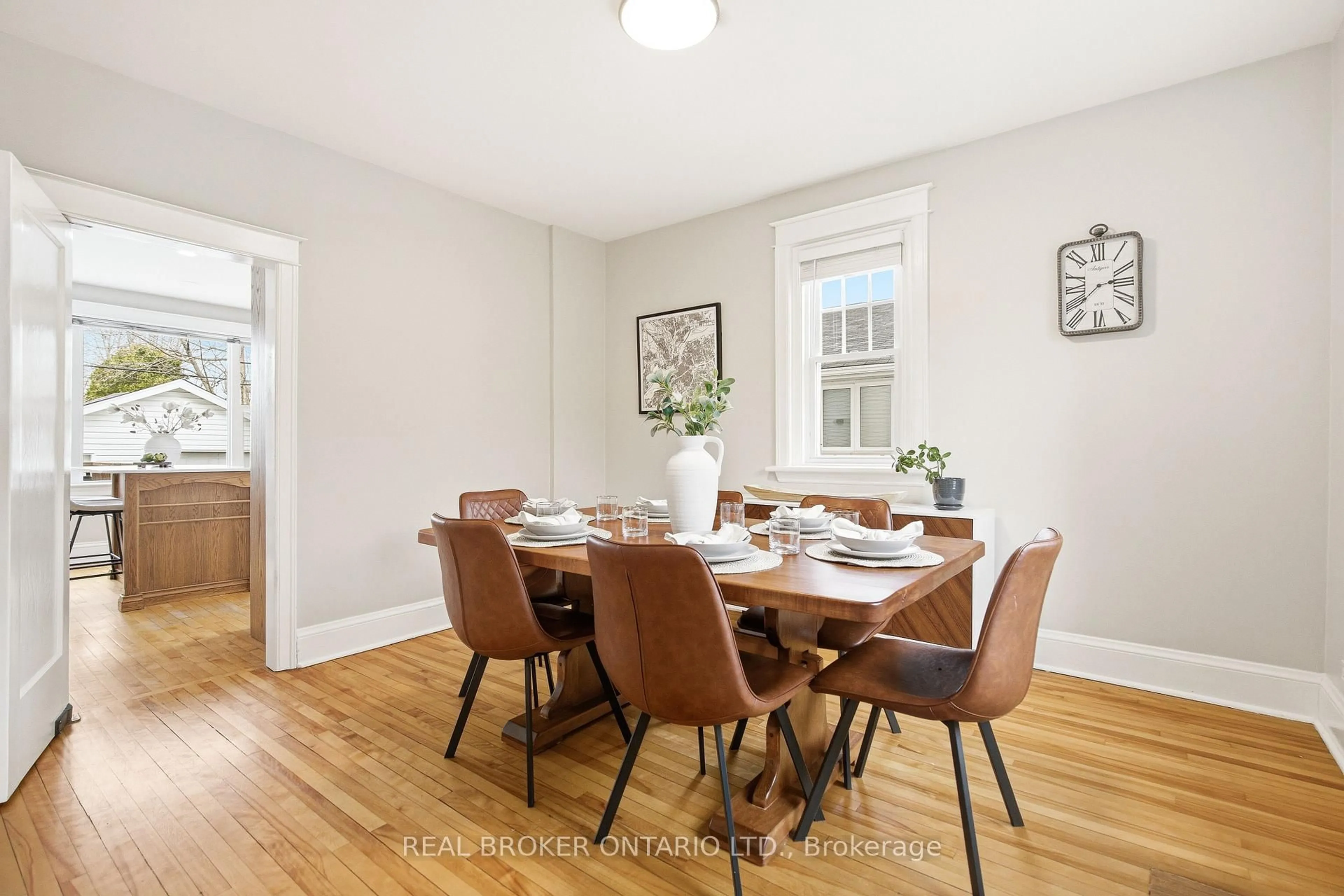 Dining room, wood/laminate floor for 496 Hartleigh Ave, Ottawa Ontario K2B 5J6