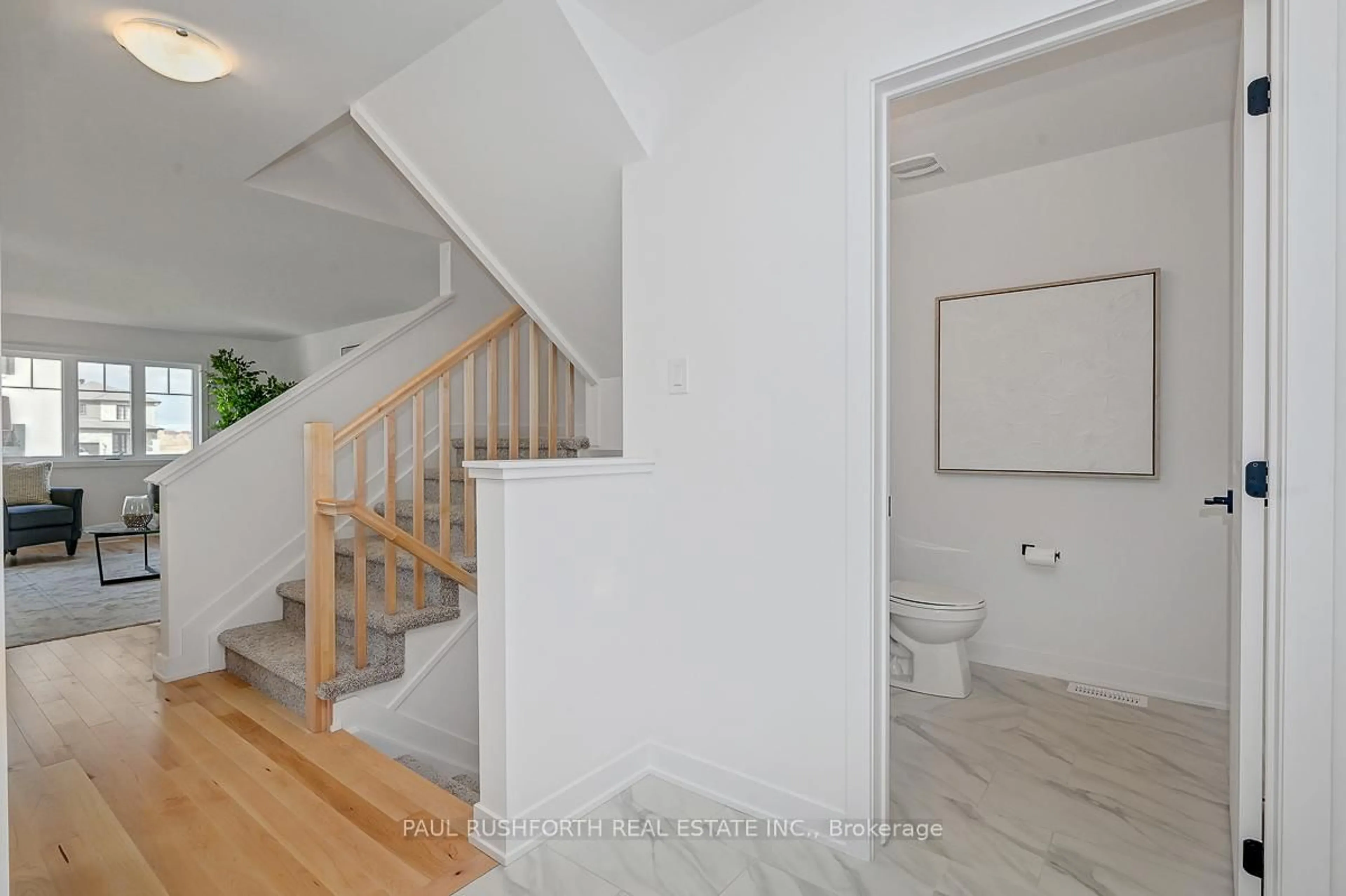 Unknown for 243 Peacock Dr, Russell Ontario K4R 0A1