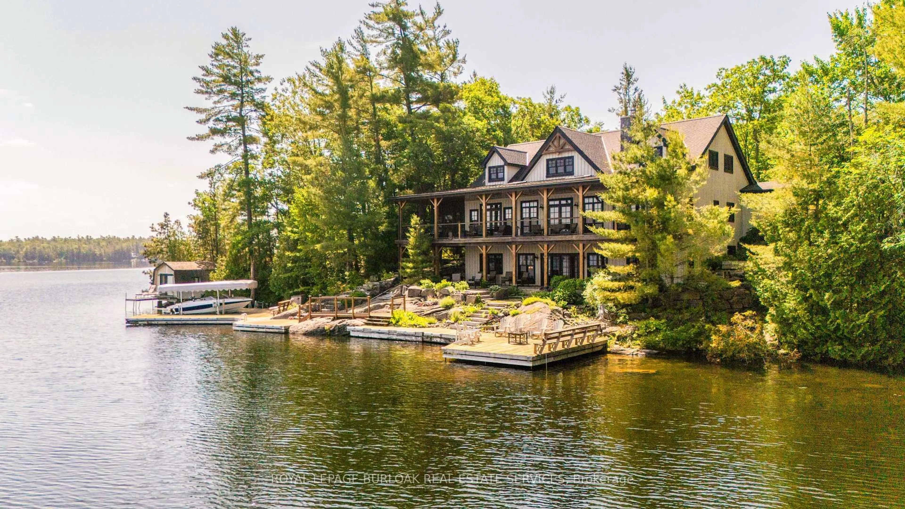 Unknown for 990 Haskett's Dr, Georgian Bay Ontario L0K 1S0