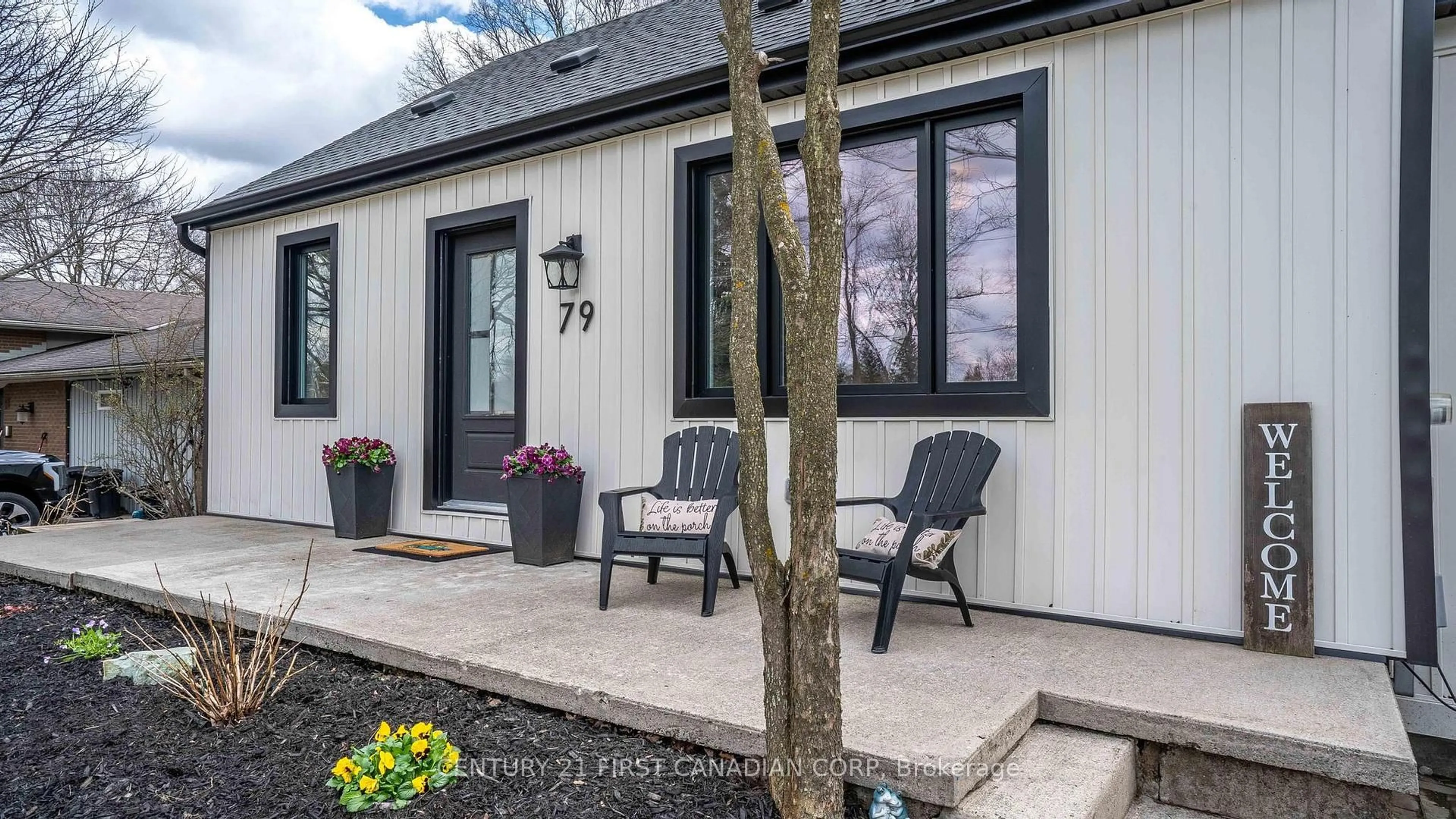 Patio, street for 79 Broadway Ave, London South Ontario N6P 1A9