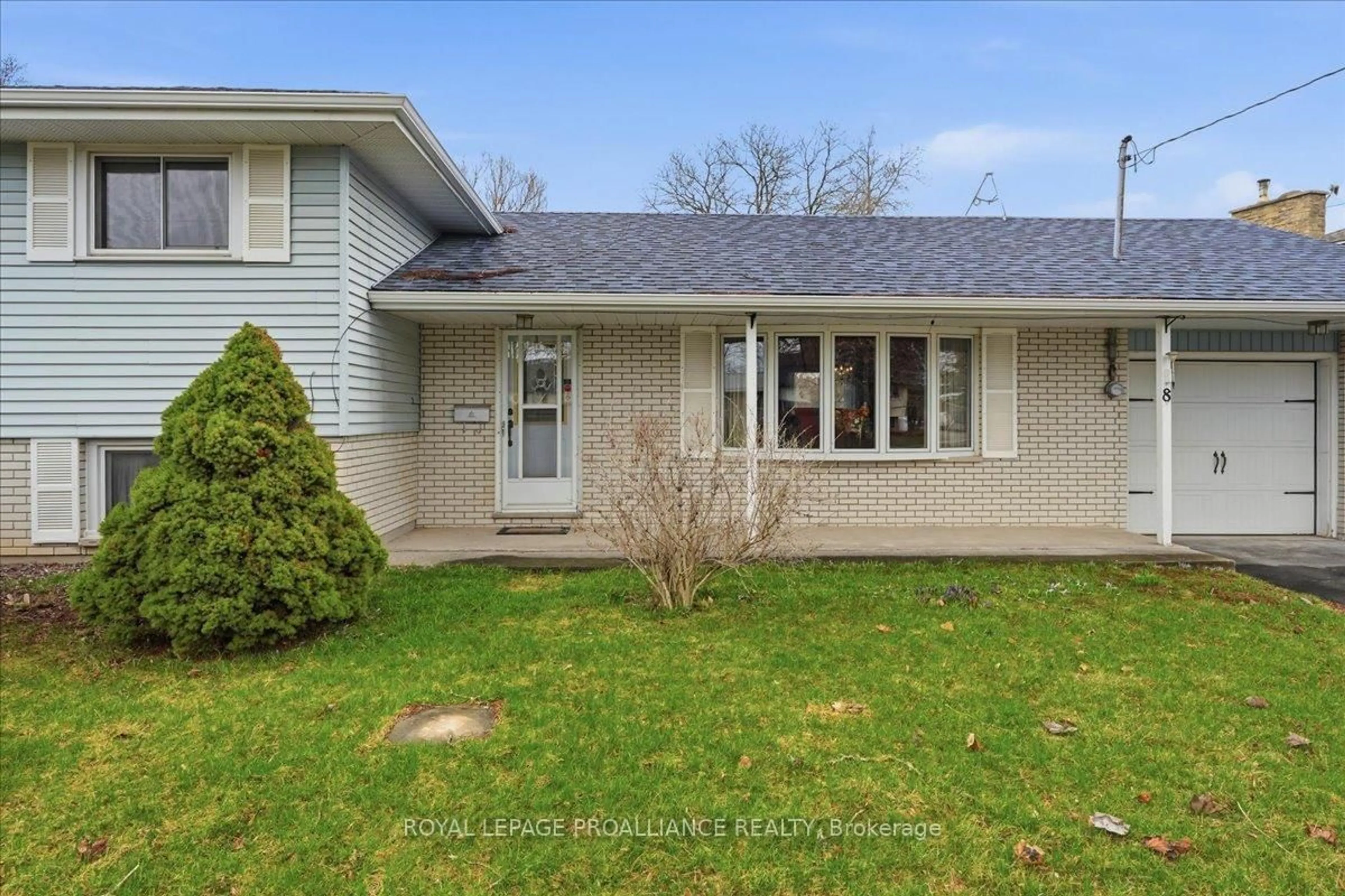 Unknown for 8 Fenwood Cres, Prince Edward County Ontario K8N 4Z7