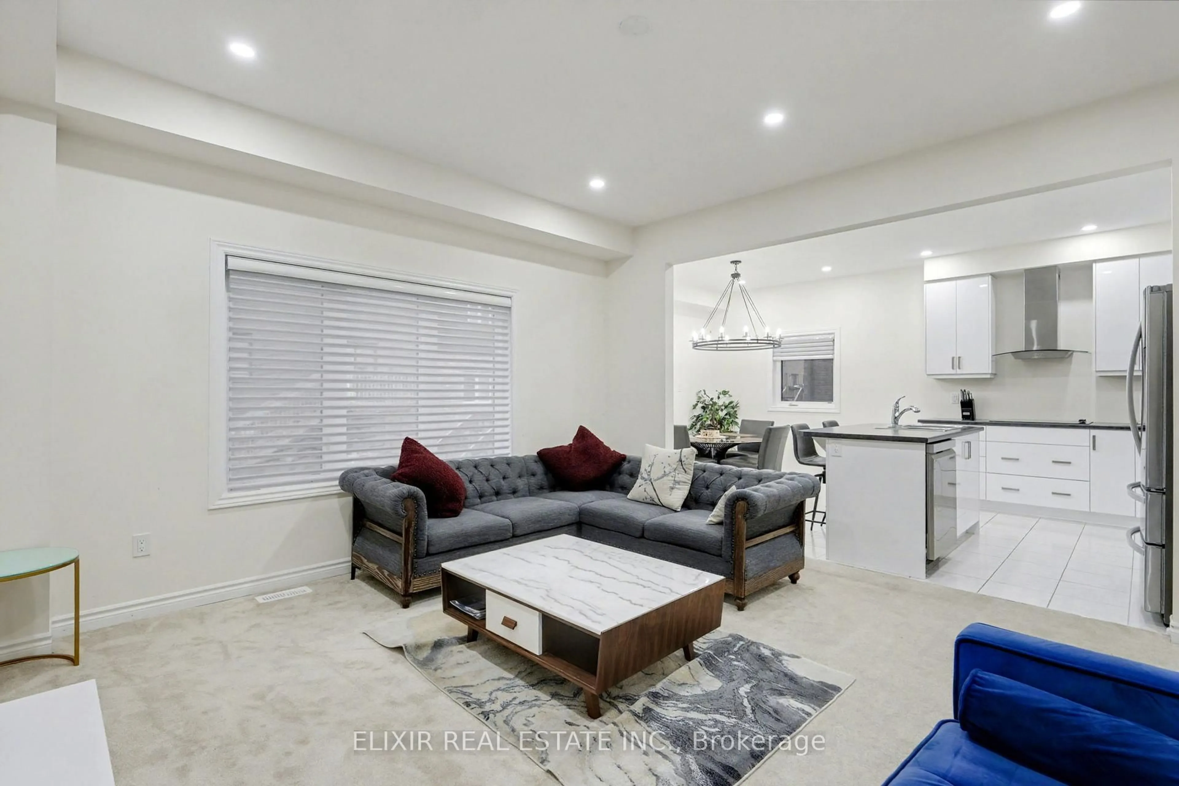 Living room with furniture, unknown for 18 Jenner Dr, Brant Ontario N3L 0L2