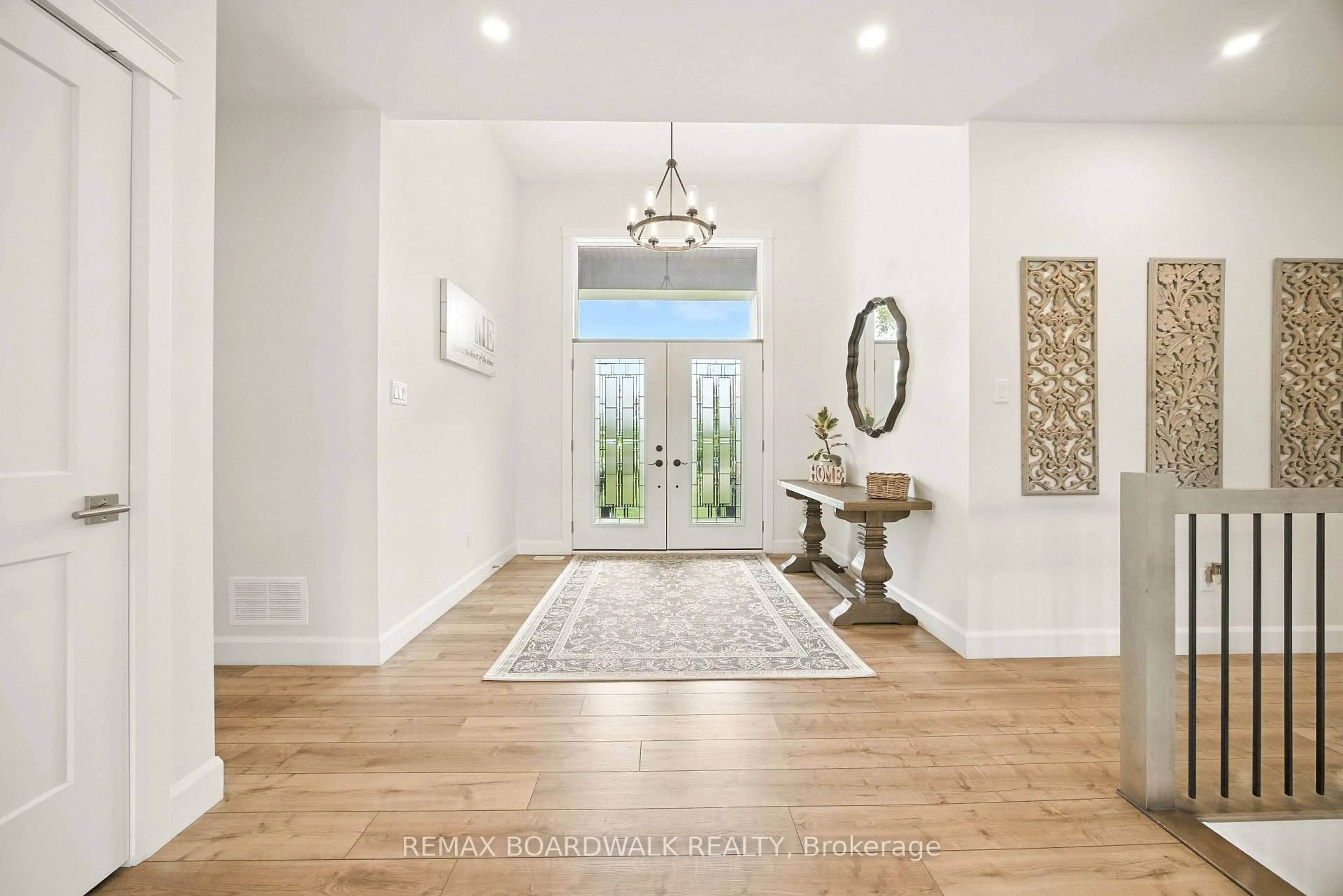 Indoor entryway for 665 Drummond 5b Concession, Perth Ontario K7H 3C8