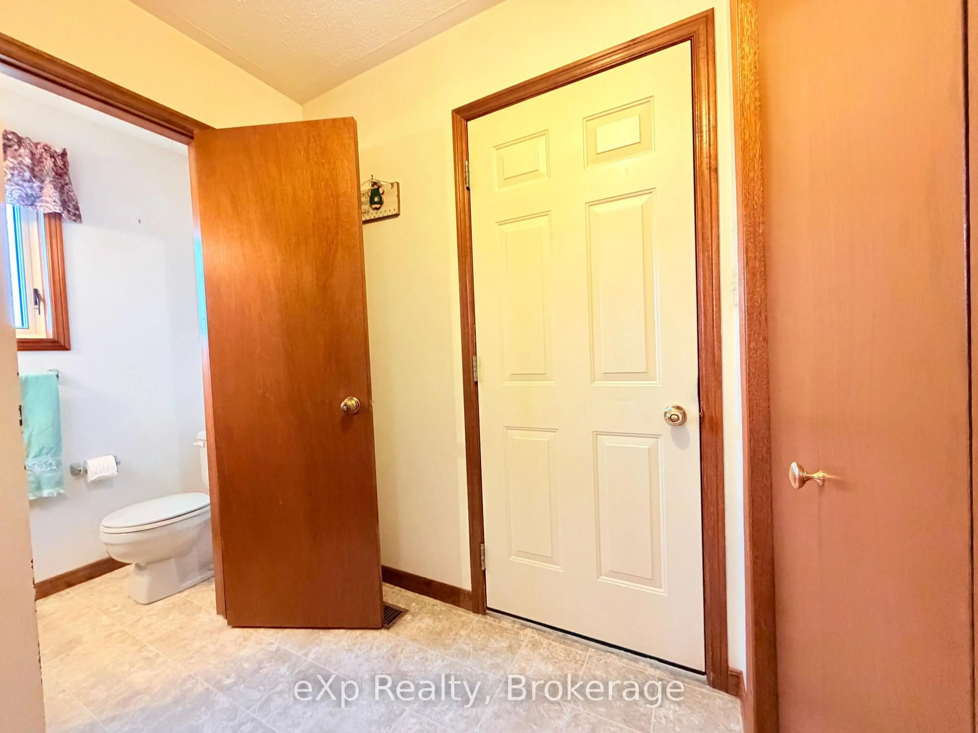 Unknown for 142168 Grey 9 Rd, West Grey Ontario N0G 1C0