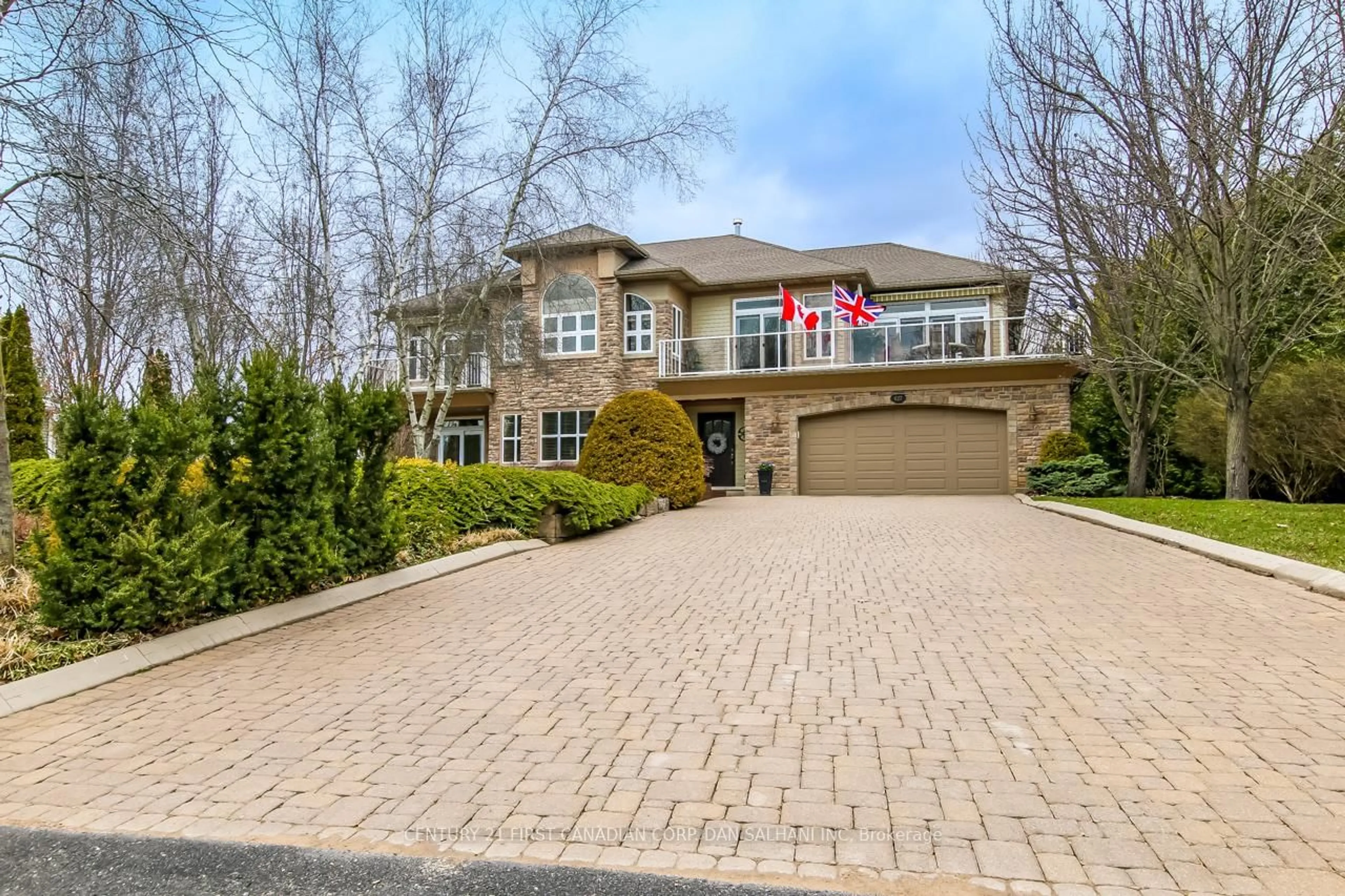 Home with brick exterior material, street for 627 George St, Central Elgin Ontario N5L 1H4