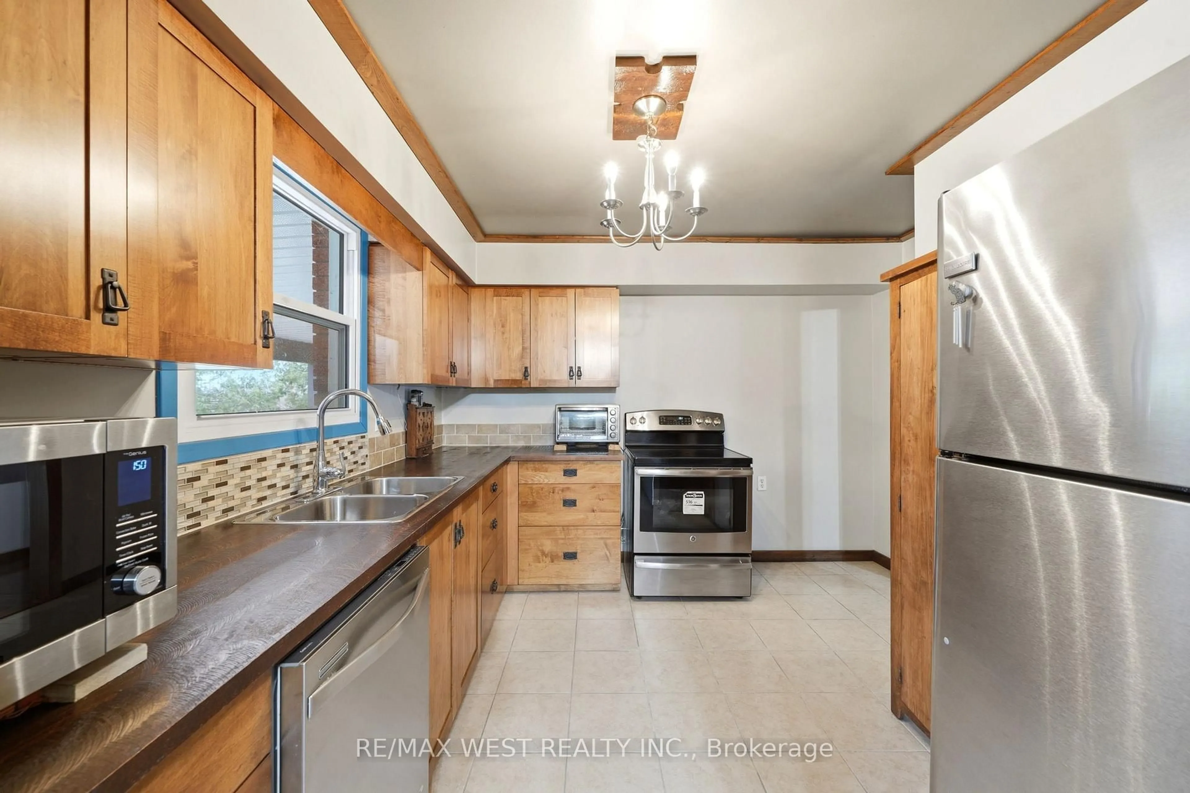 Unknown for 542310 Concession 14 Rd, West Grey Ontario N0G 1R0