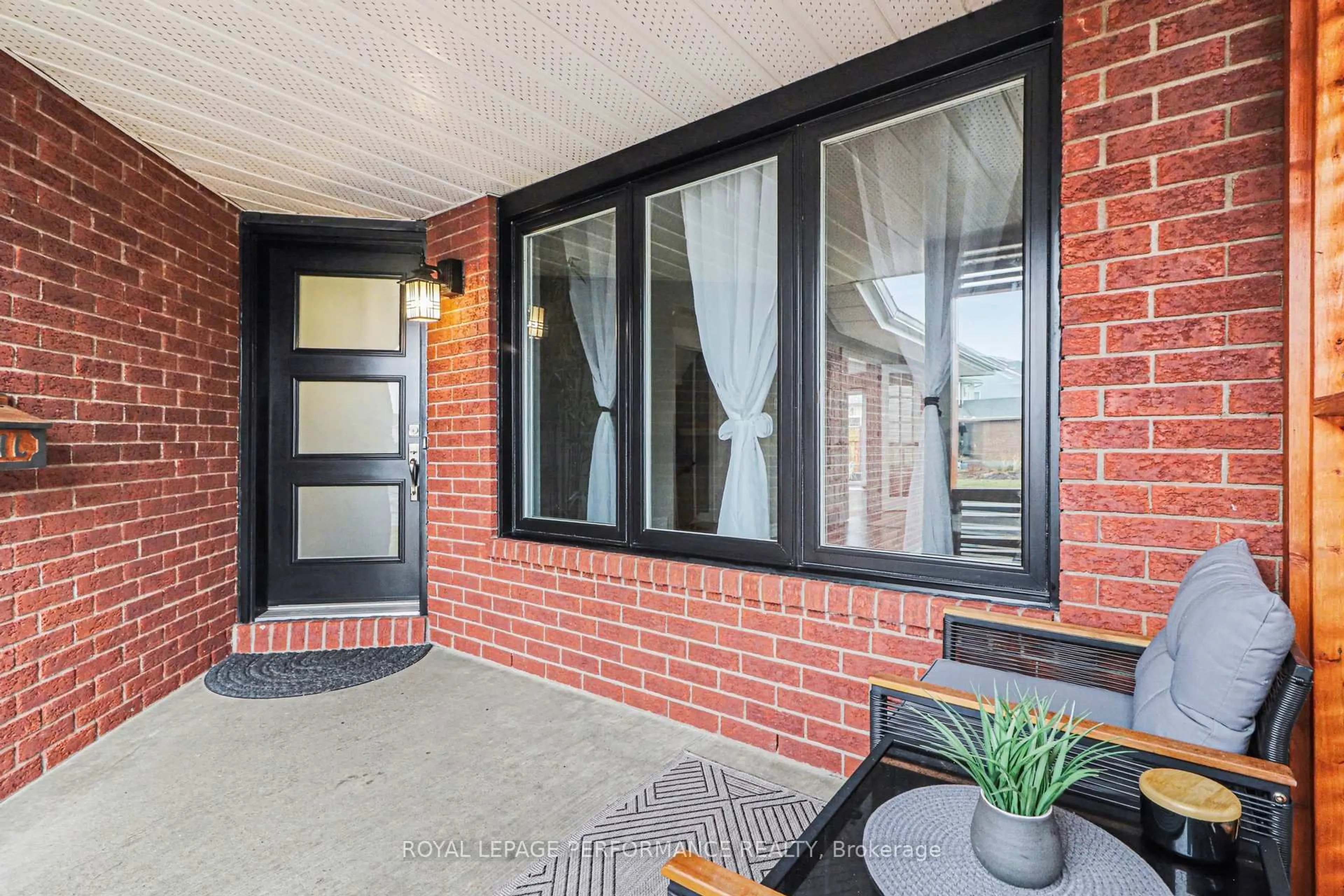 Home with brick exterior material, street for 1006 Sheenboro Cres, Ottawa Ontario K4A 3M8