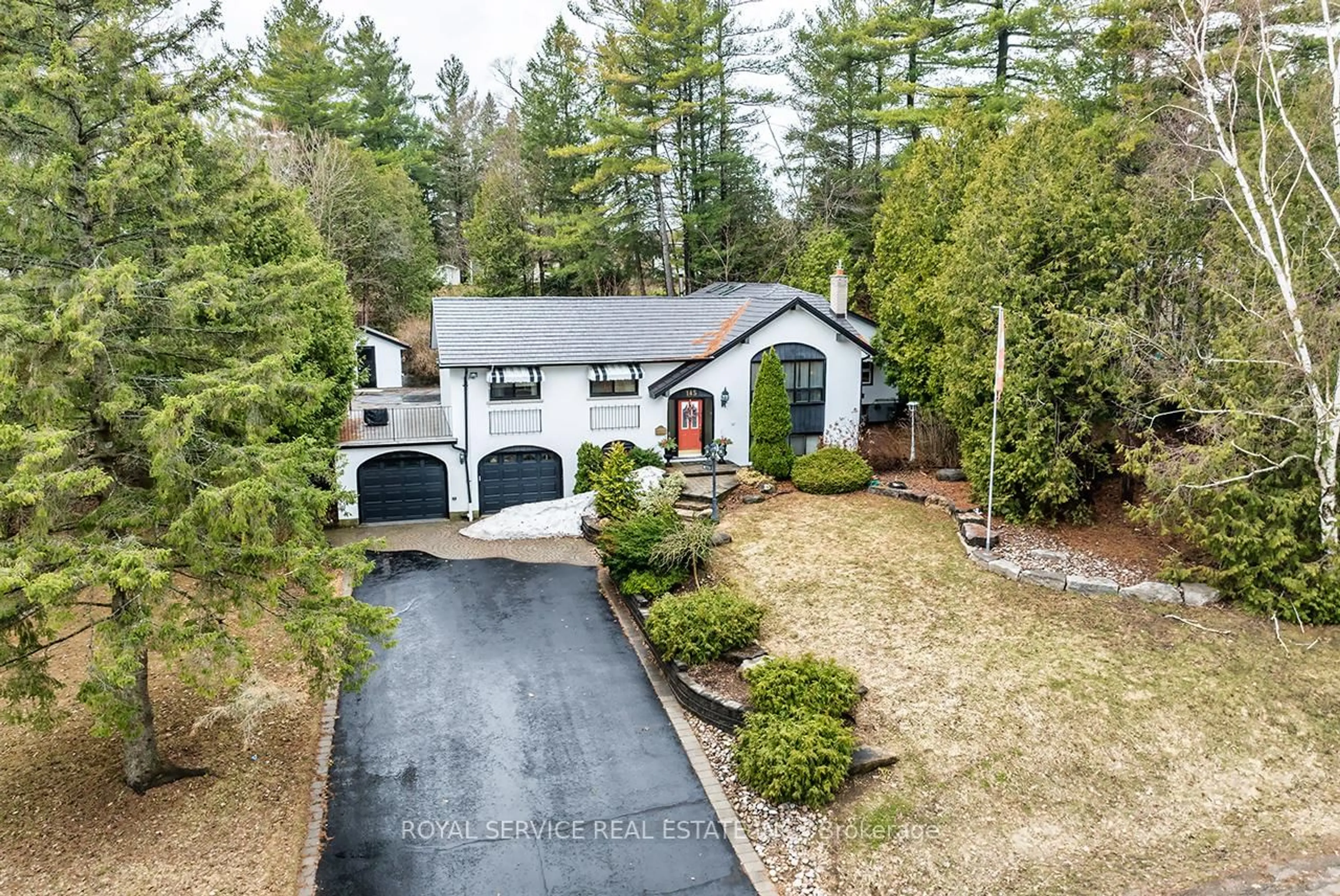 A pic from outside/outdoor area/front of a property/back of a property/a pic from drone, street for 145 Coulter Dr, Kawartha Lakes Ontario L0A 1K0