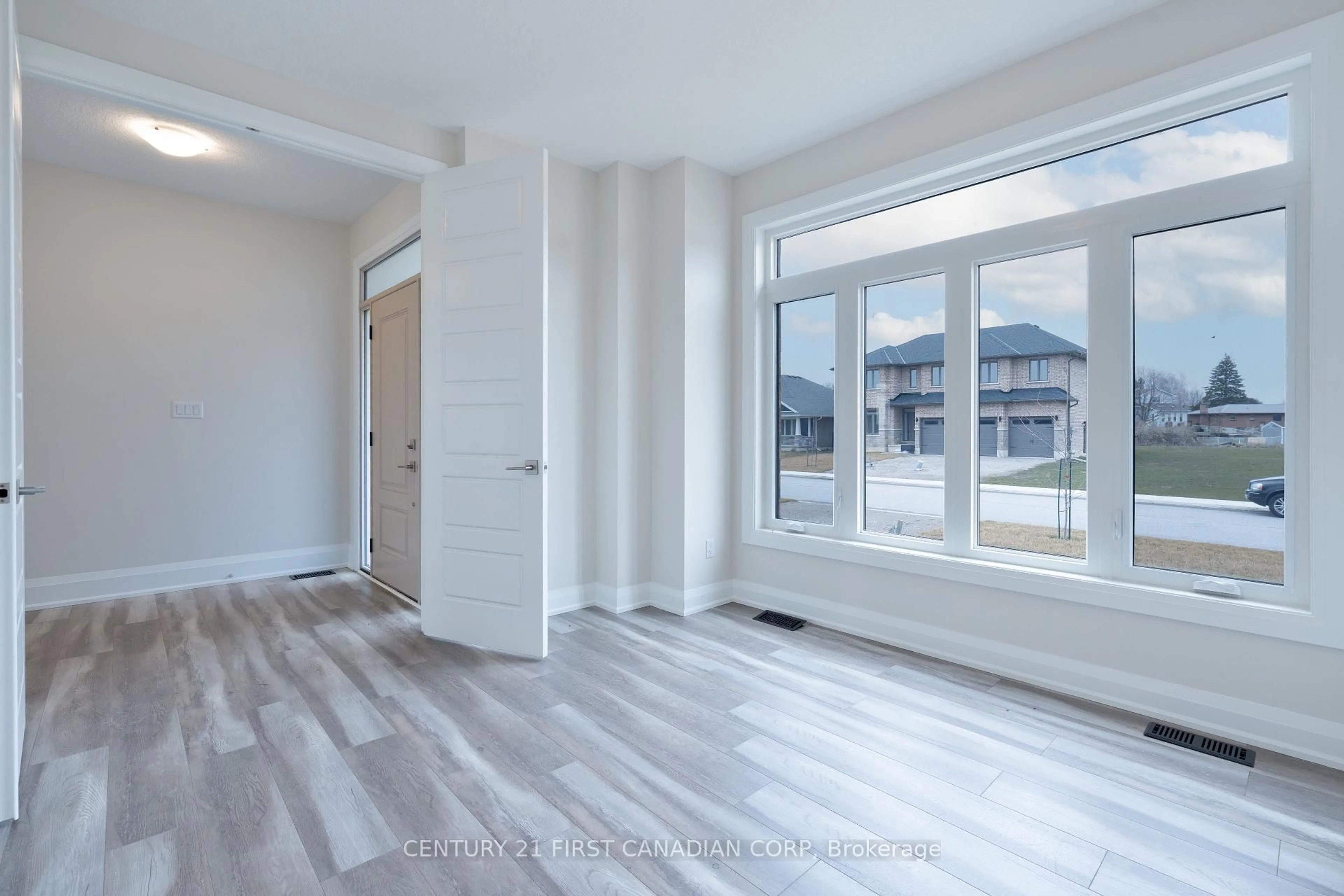 A pic of a room for 240 LEITCH St, Dutton/Dunwich Ontario N0L 1J0