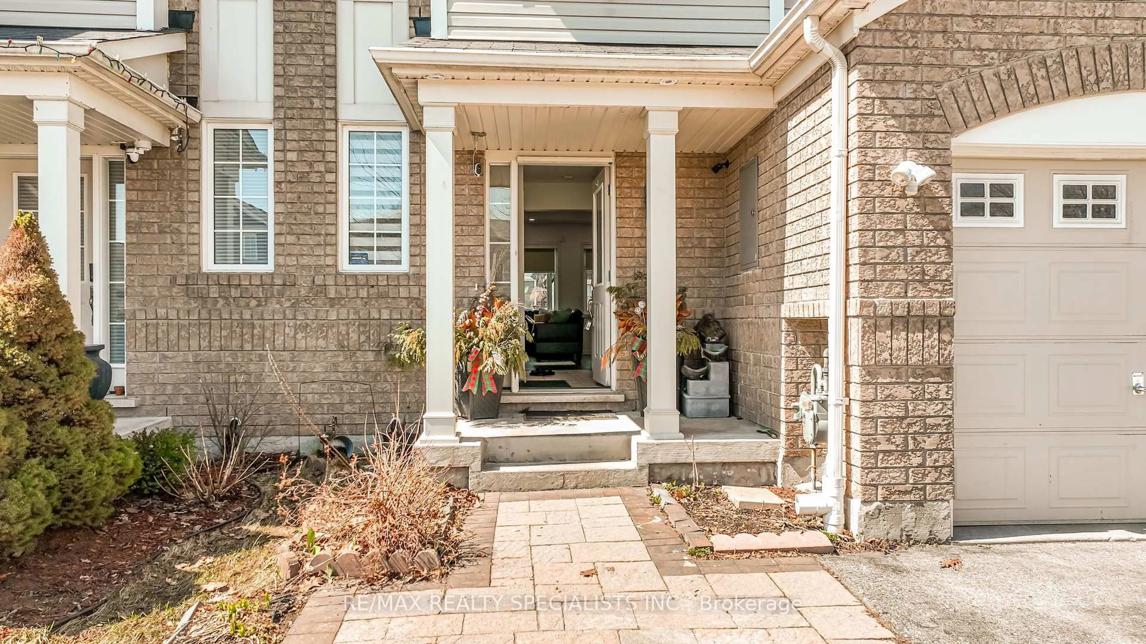 Unknown for 63 MICHIGAN Ave, Cambridge Ontario N3C 0C8