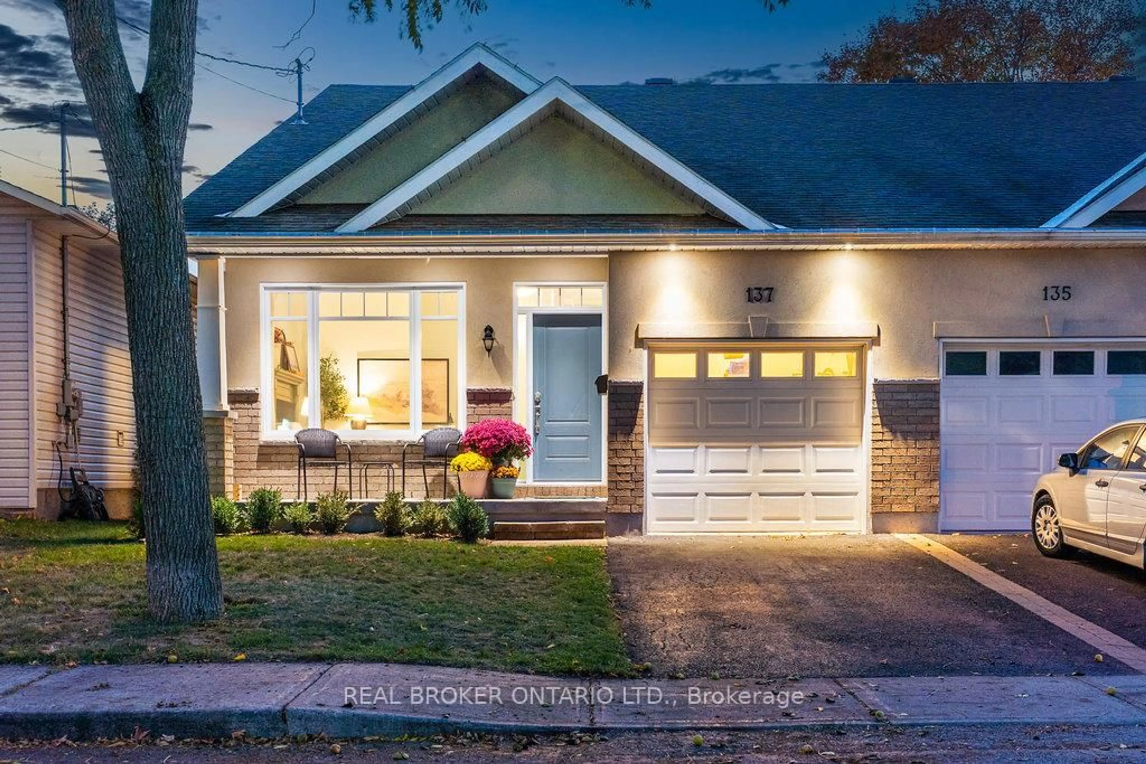 Home with brick exterior material, street for 137 Elizabeth St, Carleton Place Ontario K7C 2V9