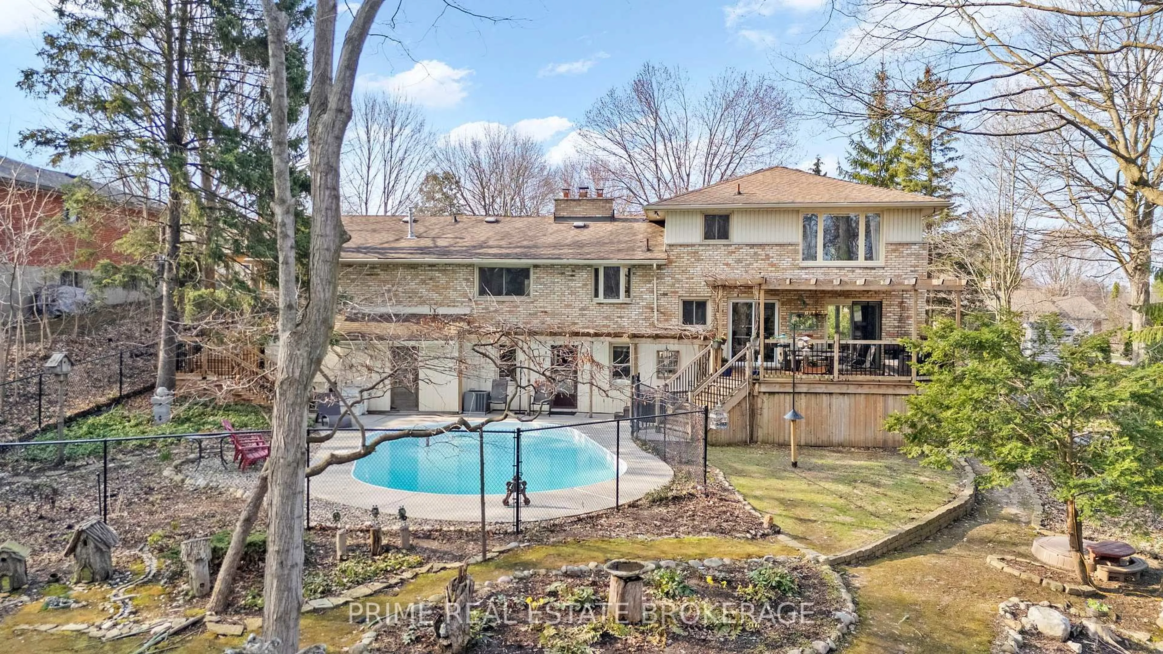 Unknown for 8 Cramston Cres, London North Ontario N6H 3A4