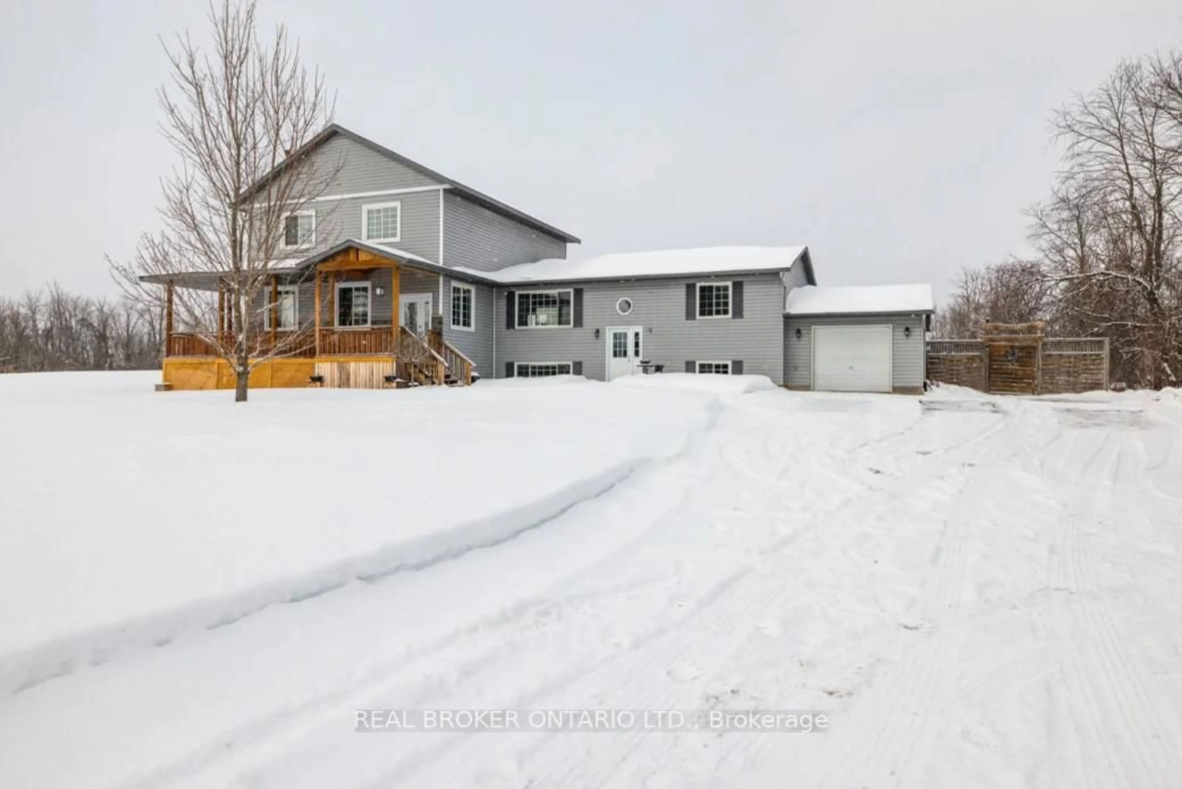 A pic from outside/outdoor area/front of a property/back of a property/a pic from drone, street for 1916 Drummond Concession 7 Rd, Perth Ontario K7H 3C6