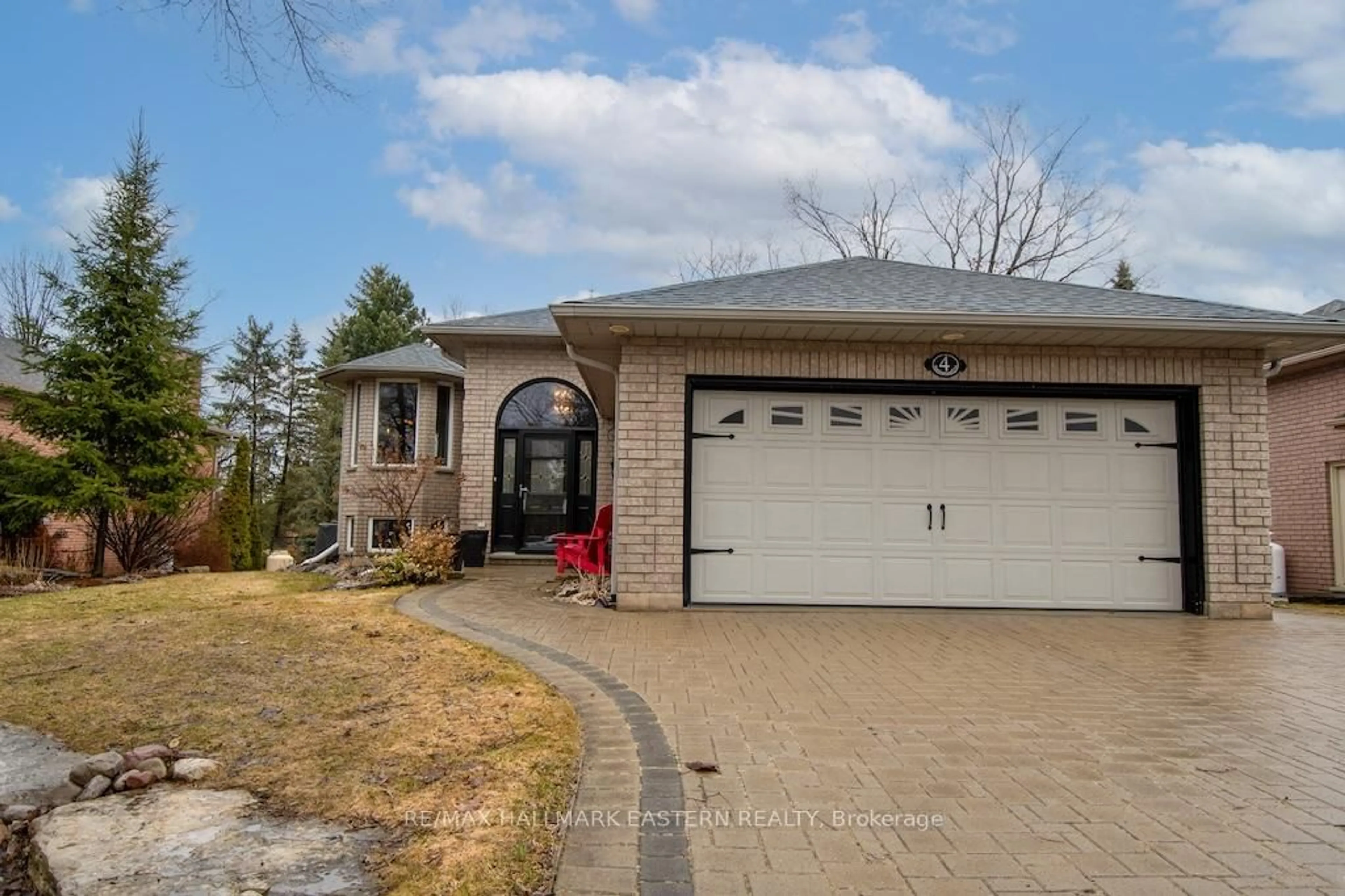 Home with brick exterior material, street for 4 Huntingwood Cres, Kawartha Lakes Ontario K0M 1A0