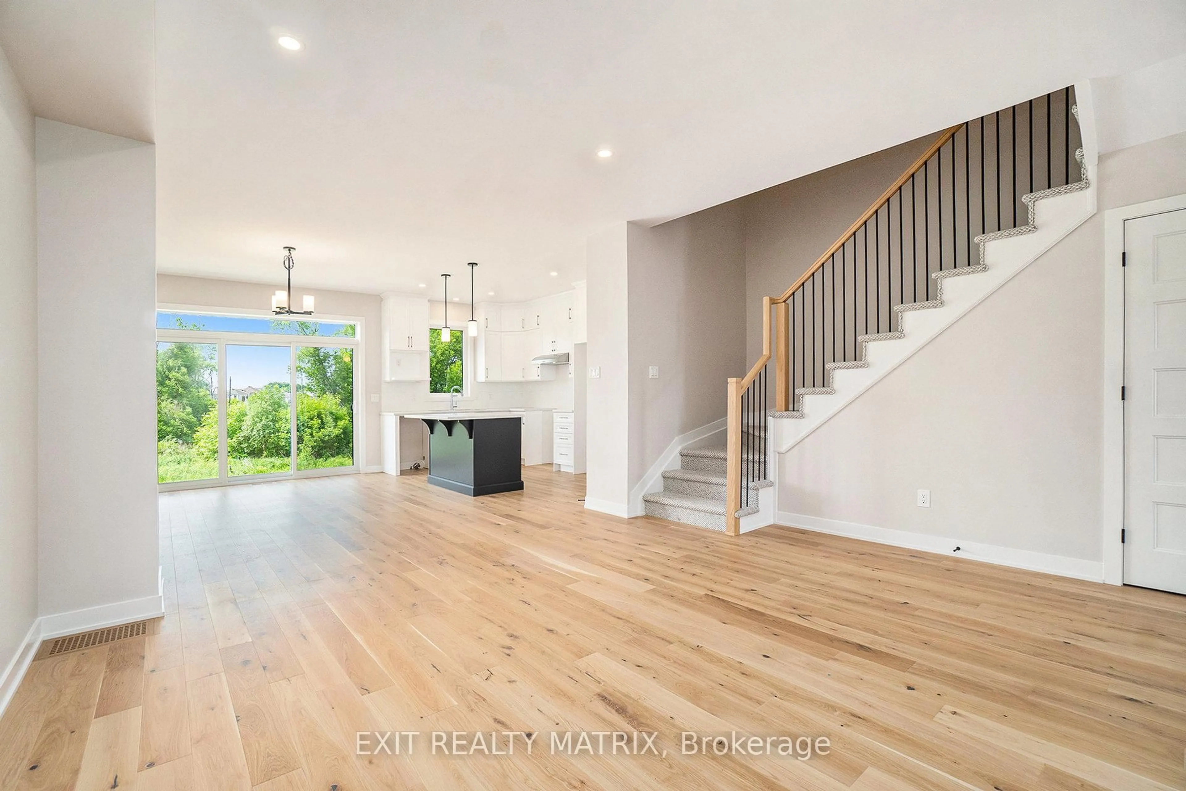 Indoor entryway for 189 Carpe St, Casselman Ontario K0A 2M0