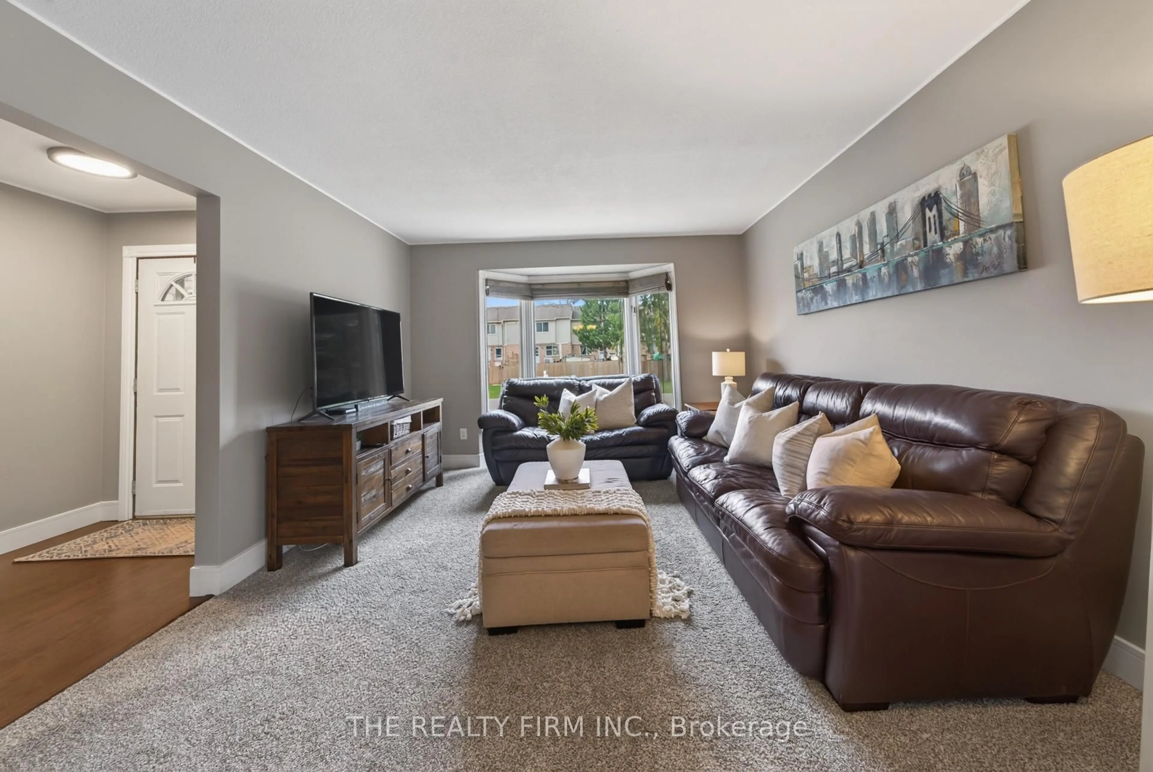 Living room with furniture, unknown for 25 La Mantia Ave, Strathroy-Caradoc Ontario N7G 3Z5