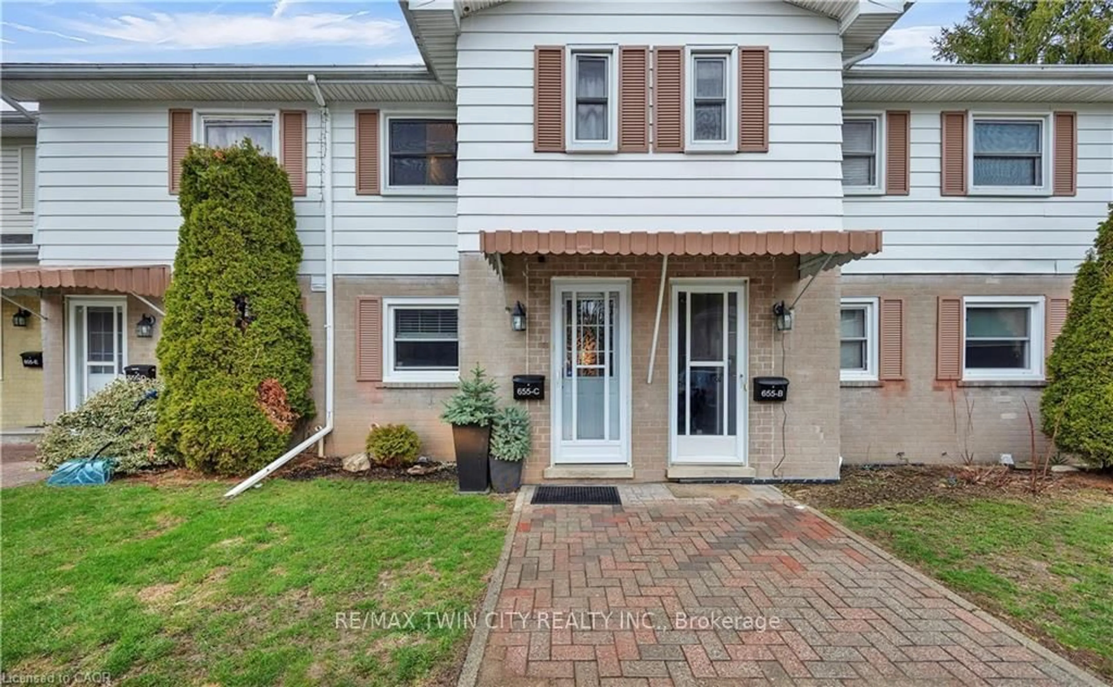 Home with brick exterior material, street for 655 Albert St #C, Waterloo Ontario N2L 3V5