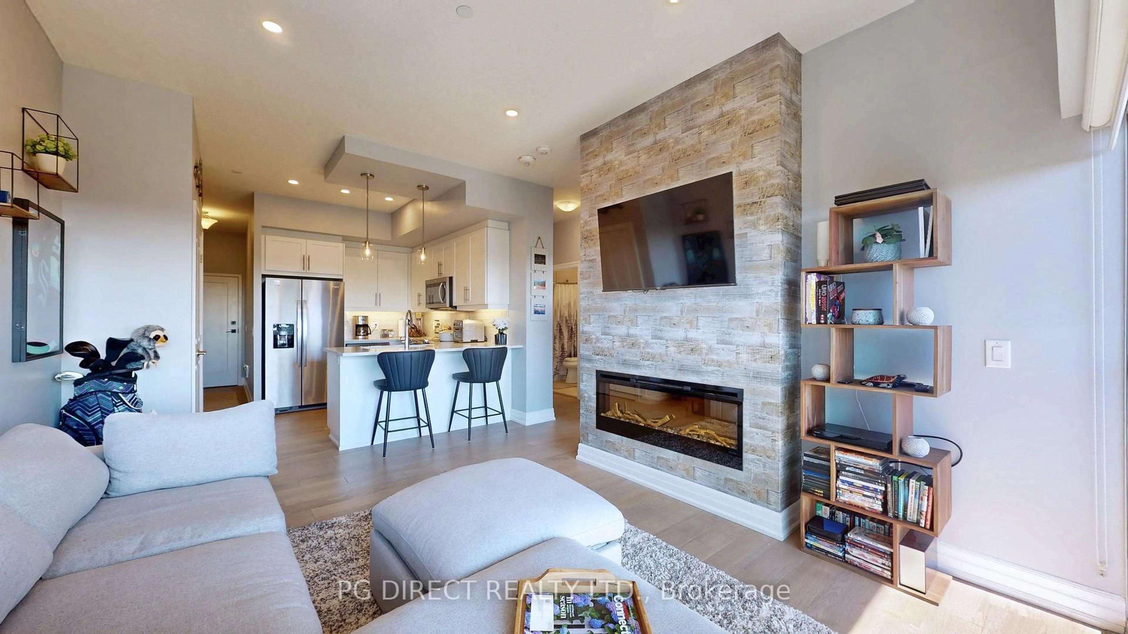 Open concept kitchen, ceramic/tile floor for 1880 Gordon St #1101, Guelph Ontario N1L 0P5