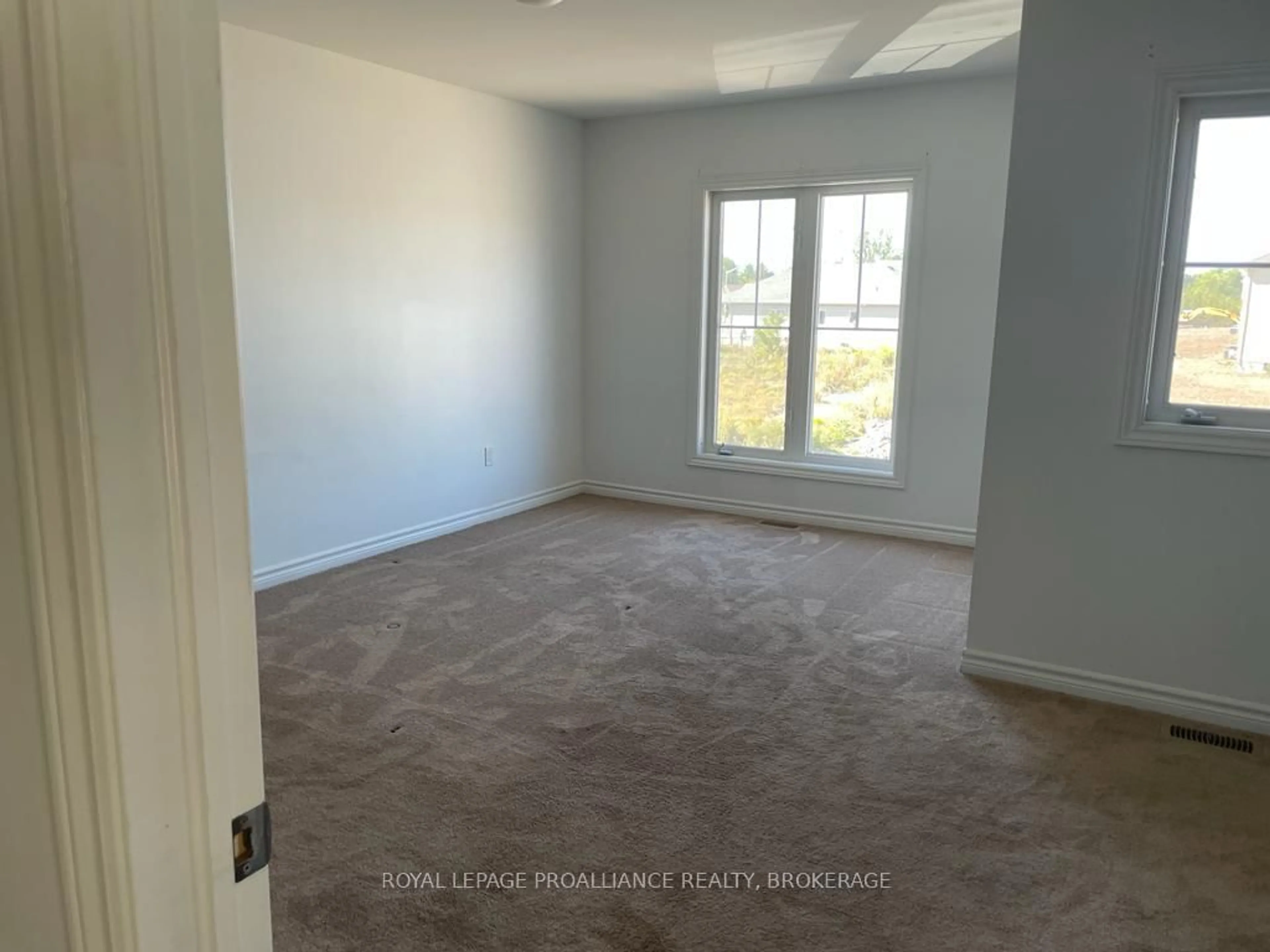 A pic of a room for 31 Brennan Cres, Bissett Creek Ontario K0H 2H0