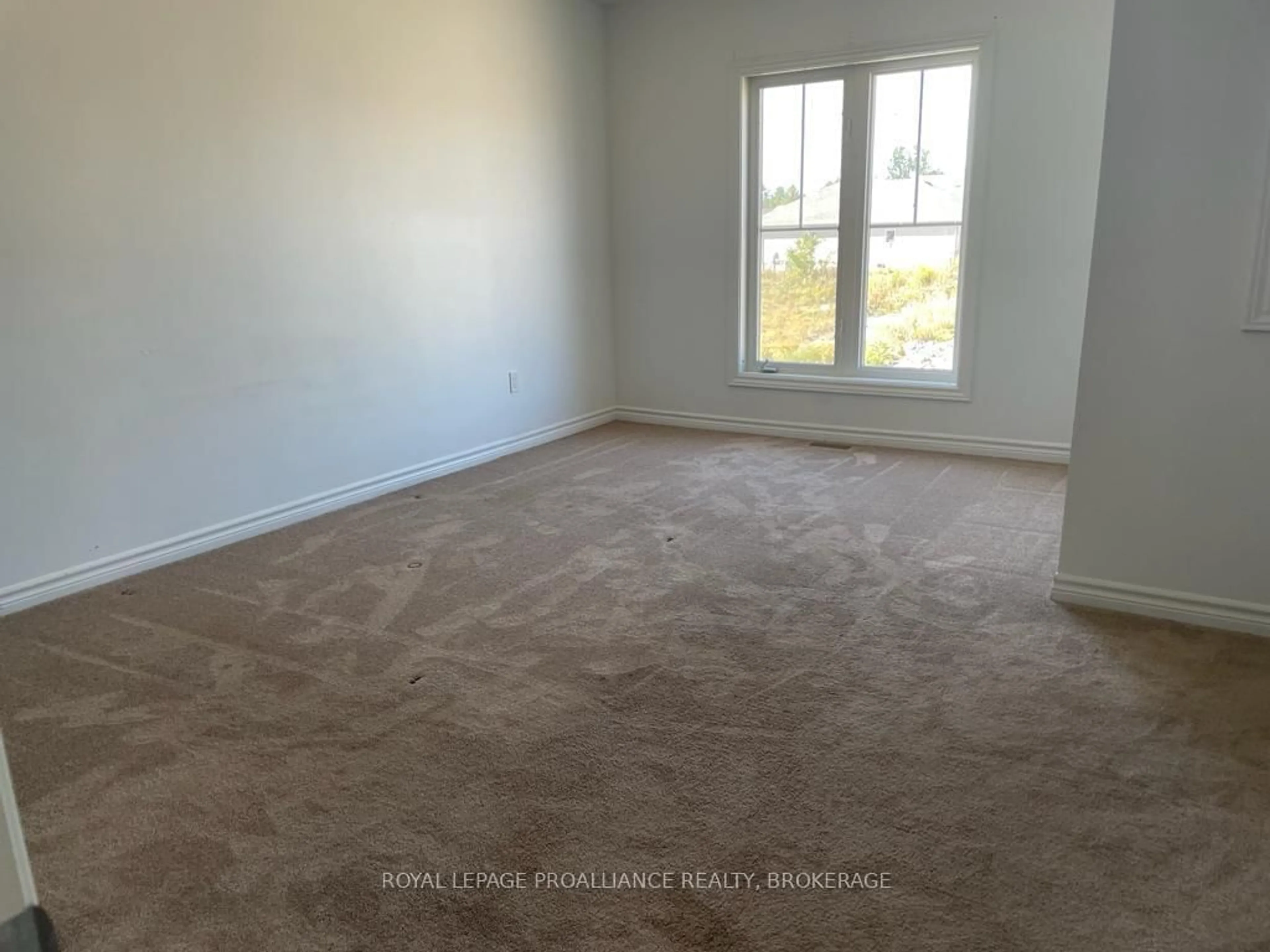 A pic of a room for 31 Brennan Cres, Bissett Creek Ontario K0H 2H0